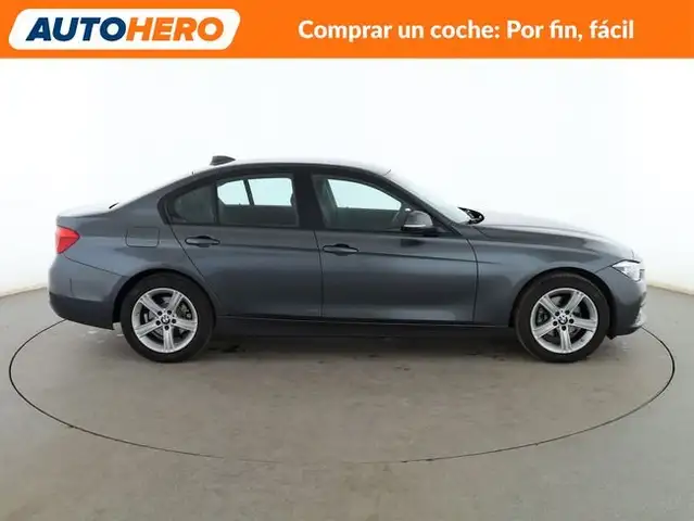 BMW 3 Series view 7