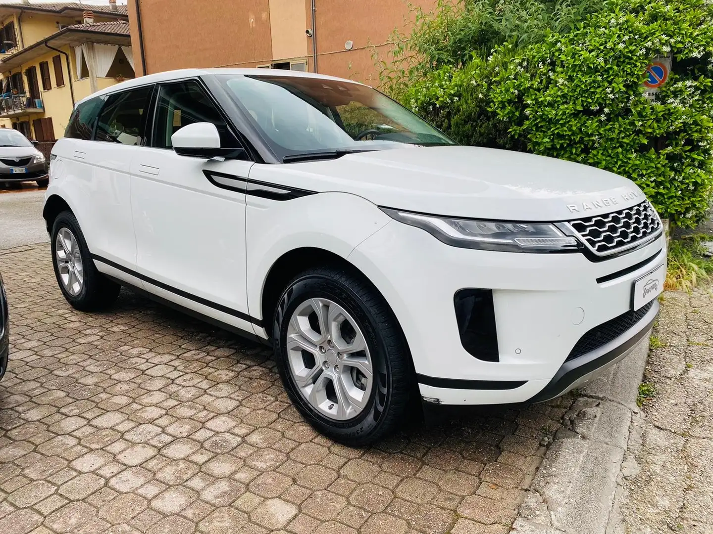 Land Rover Range Rover Evoque Range Rover Evoque 2.0d i4 mhev R-Dynamic HSE awd Weiß - 2