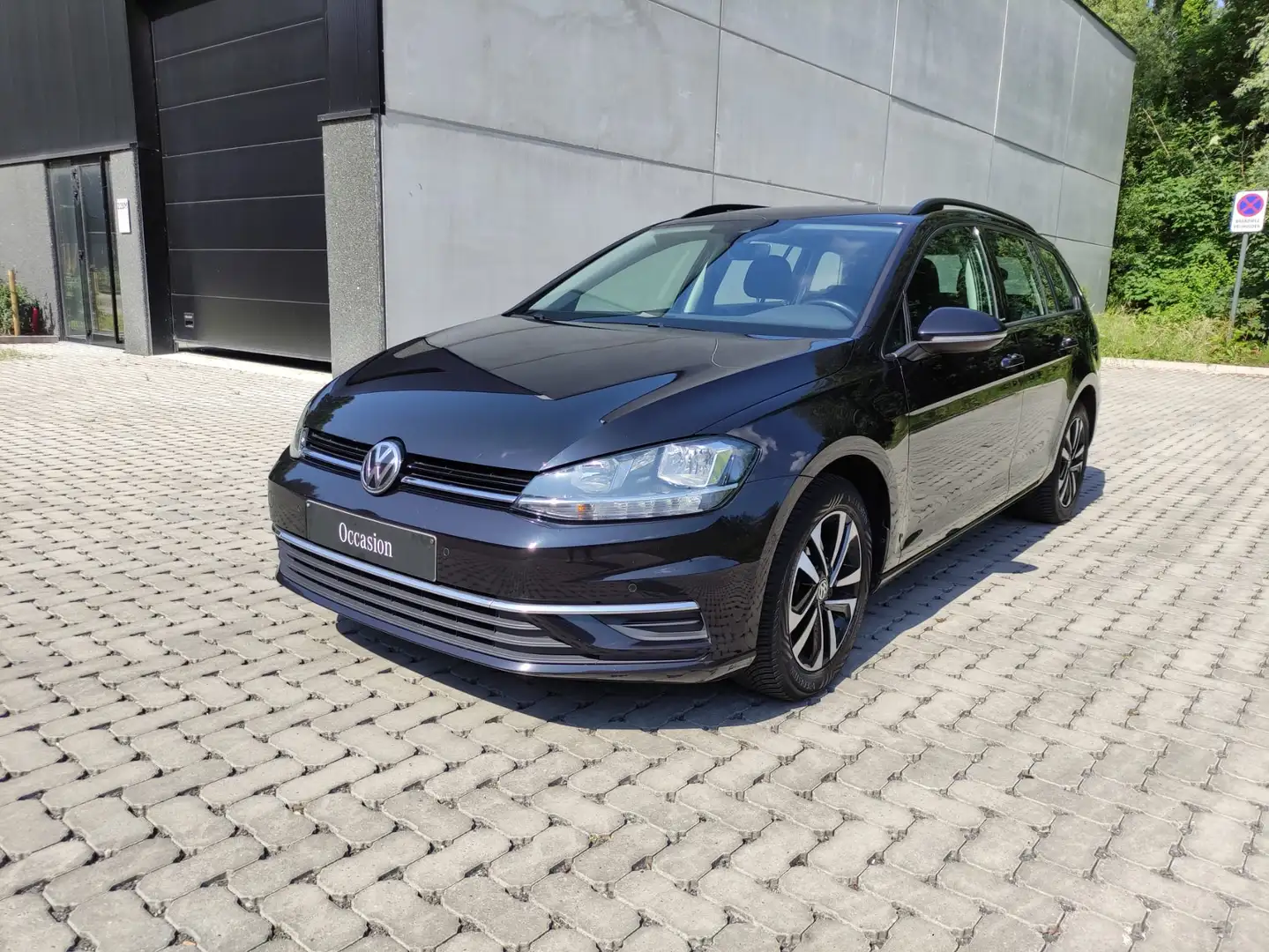 Volkswagen Golf Variant Golf Variant 1.0 TSI OPF United Zwart - 1