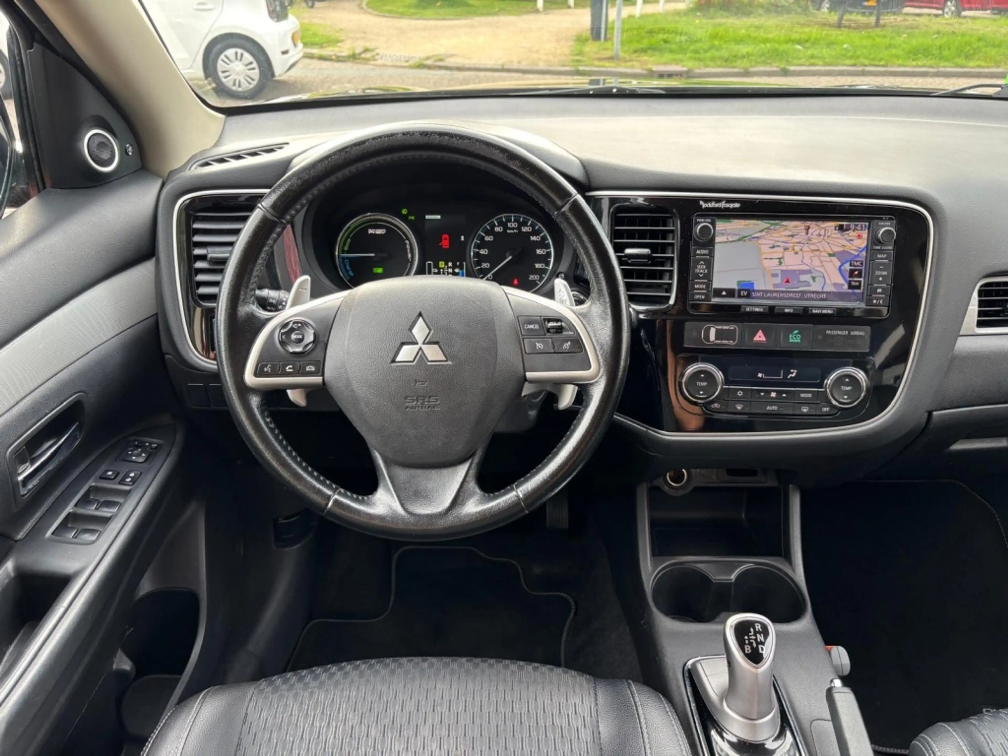 Mitsubishi Outlander 2.0 PHEV Executive Edition Full Opties — photo 2