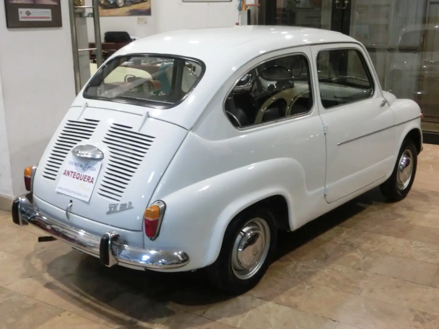 SEAT 600 D Blanco - 2
