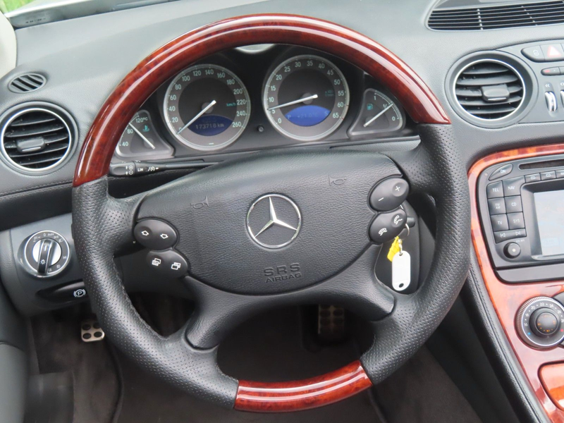 Mercedes-Benz SL 500 sehr sauberes Fahrzeug!   Topzustand — photo 14