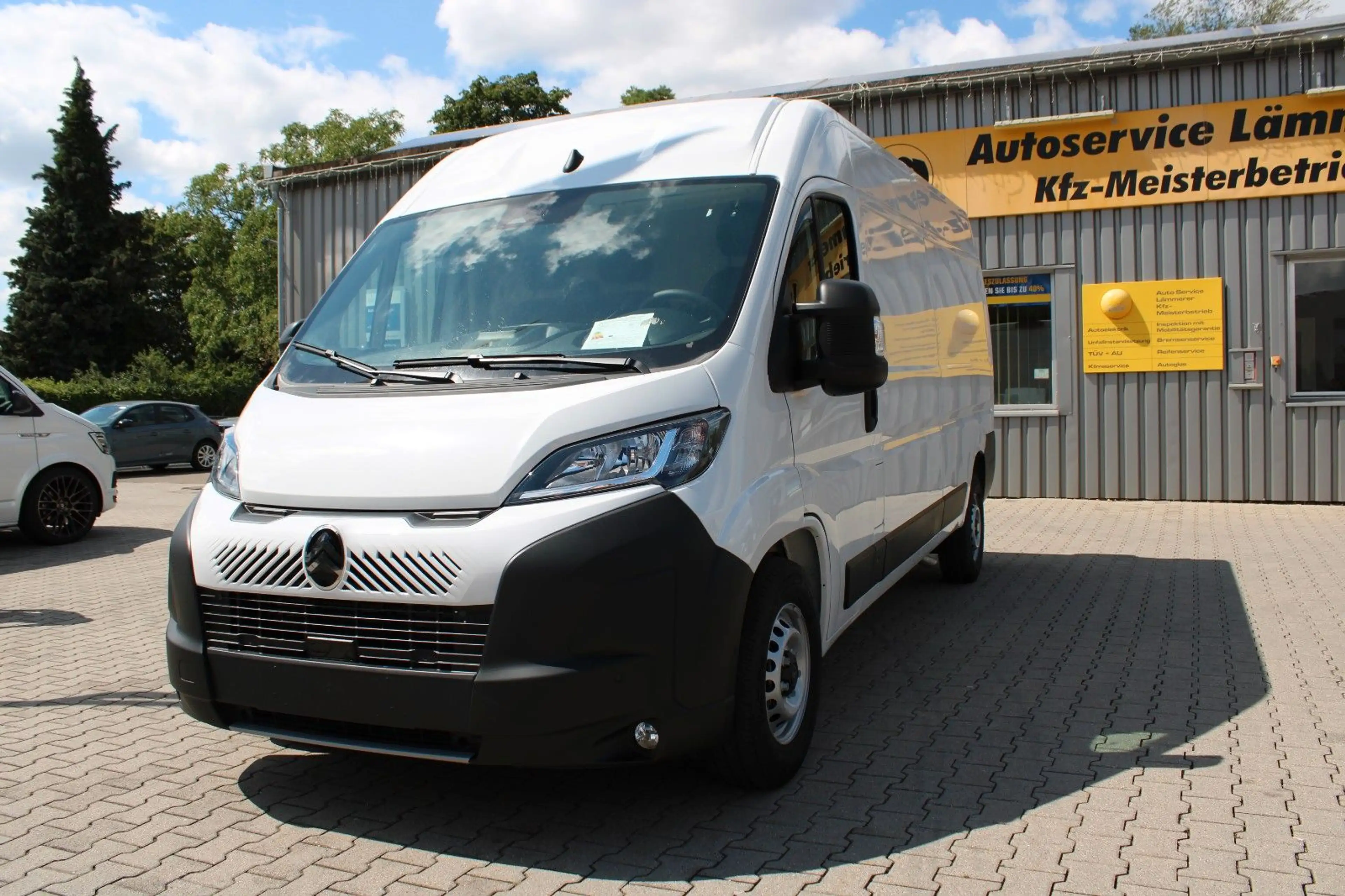 Citroen Jumper Kastenwagen 35 L3H2  BlueHDi 180 Aut.