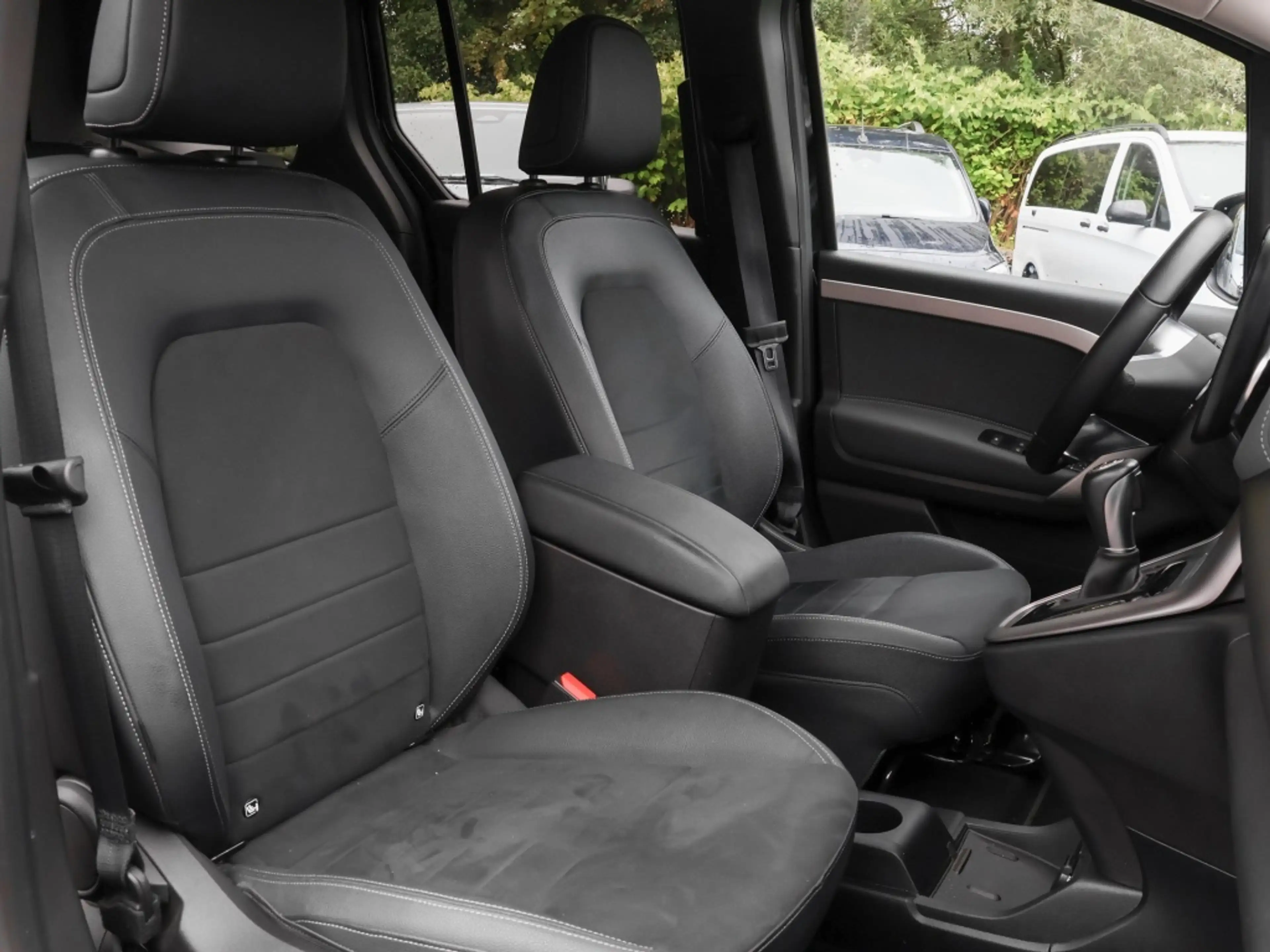 Mercedes-Benz T-Class Progressive/Standard/Kamera/LED/Tisch/Totw — photo 7