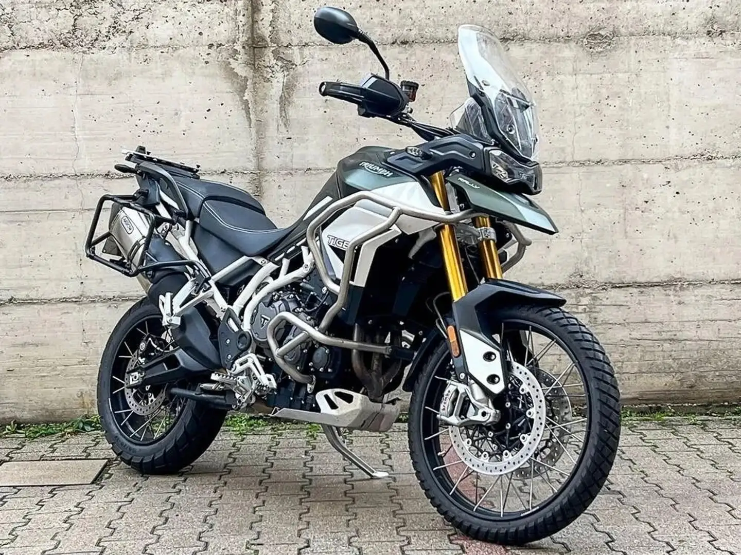 Triumph Tiger 900 Зелений - 1