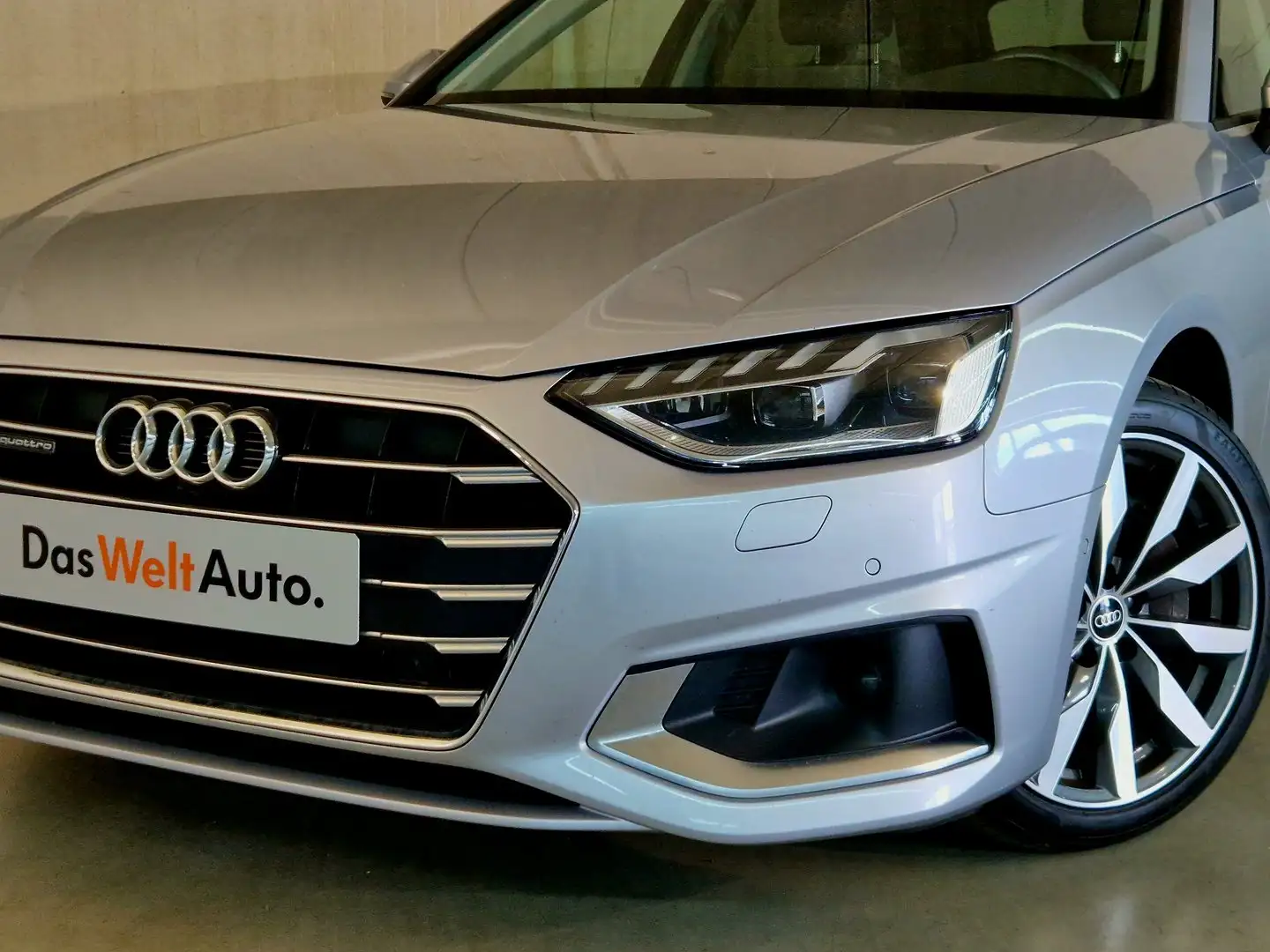 Audi A4 40 TDI advanced quattro Argento - 2