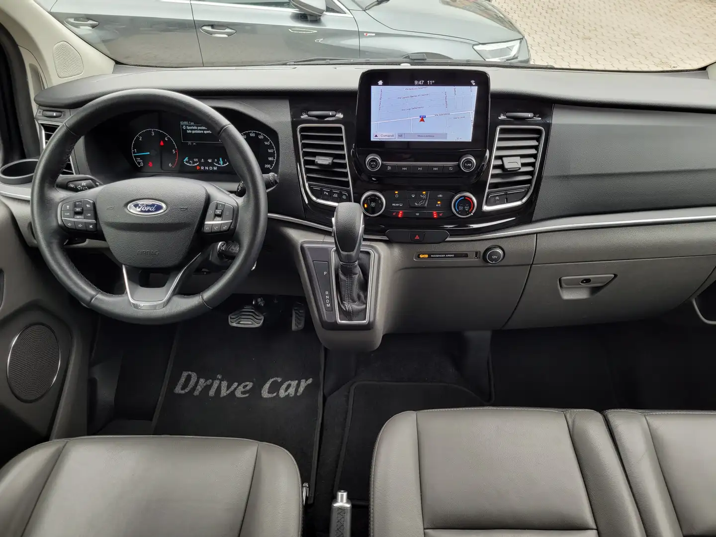 Ford Tourneo Custom 2.0 DIESEL CAMBIO AUT. 9 POSTI AUT € 33.500+IVA Grijs - 2