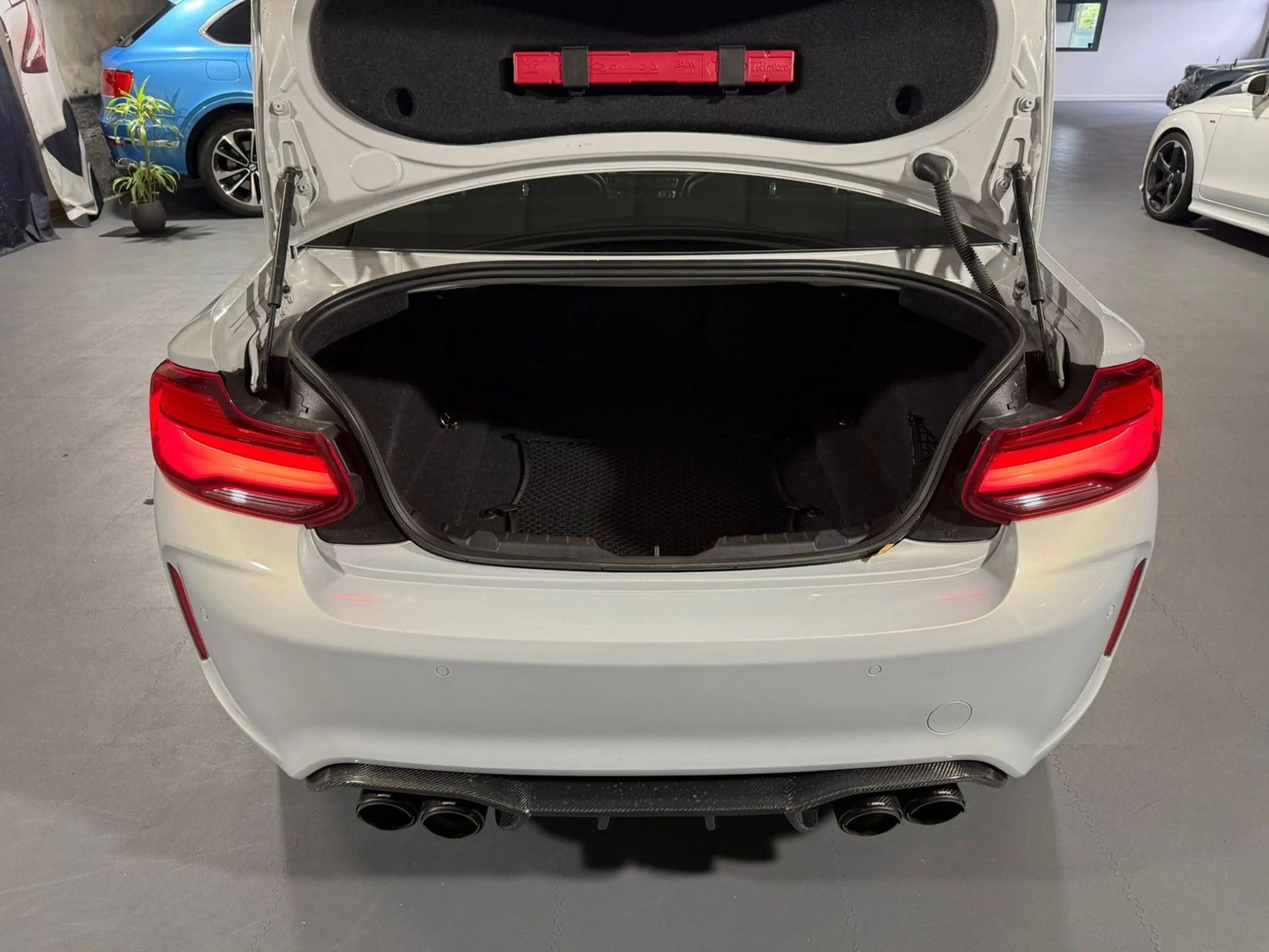 BMW M2 Competition Akrapovic Leder Navi LED — photo 9