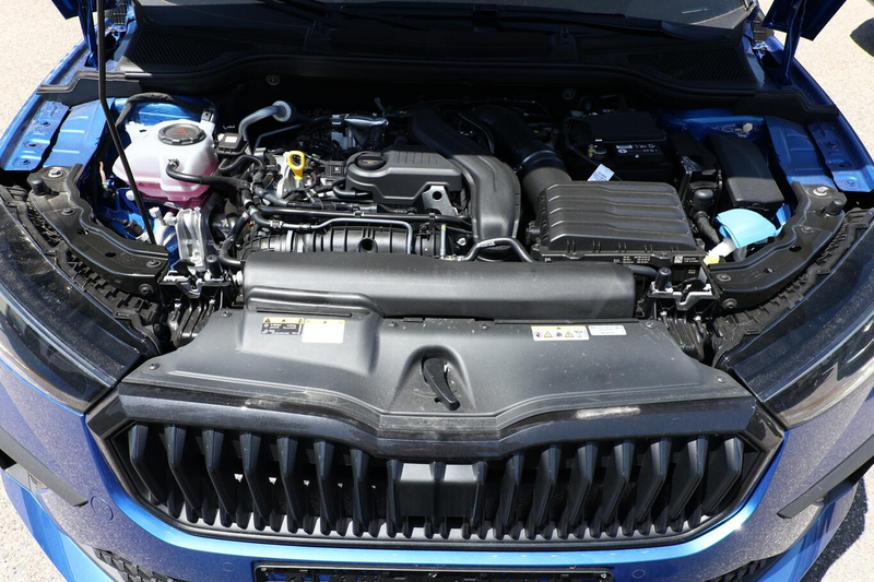 Skoda Scala Selection DSG Dynamic Pano ACC SideA Kam Kessy ... — photo 12