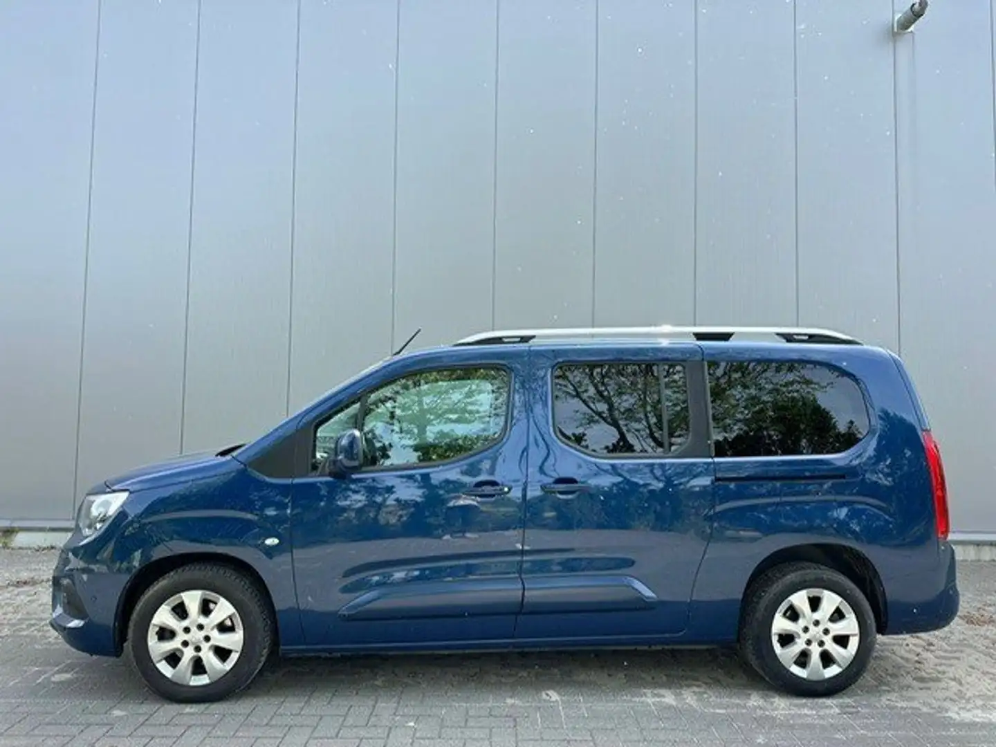 Opel Combo Life L2H1 Edition XL S/S 7-ZITPLAATSEN Kék - 2