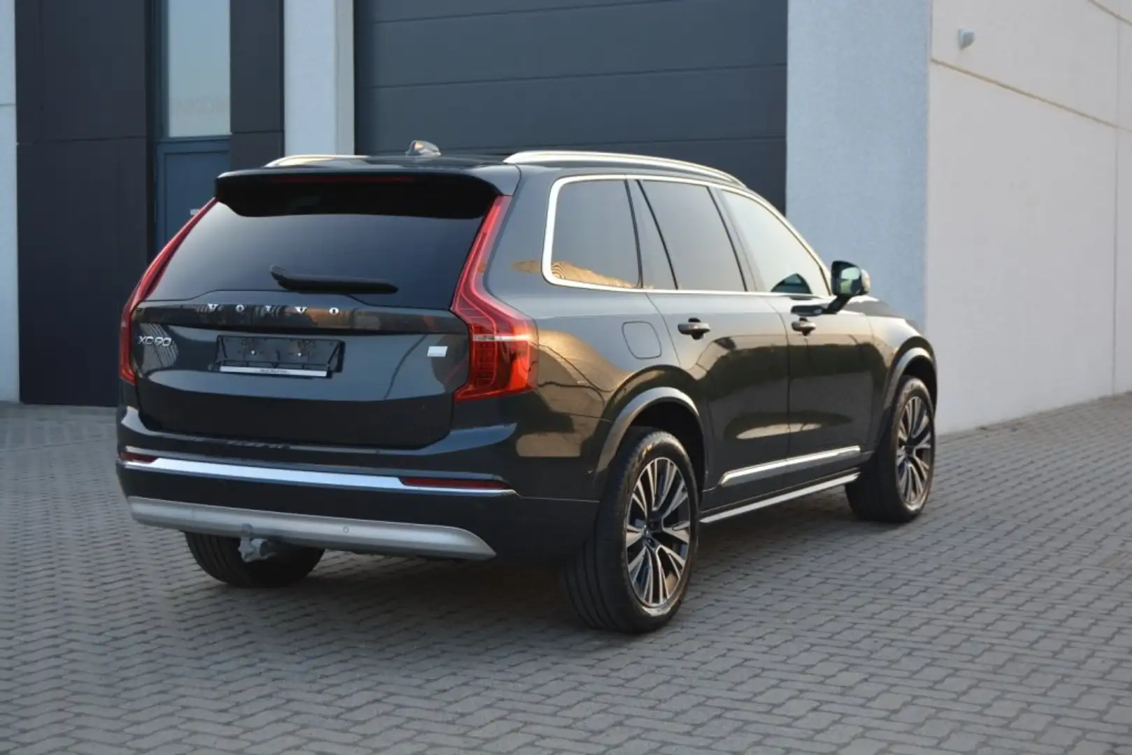 Volvo XC90 2.0 T8 Inscription Plug-in Hybrid 4WD - 392pk Grijs - 2