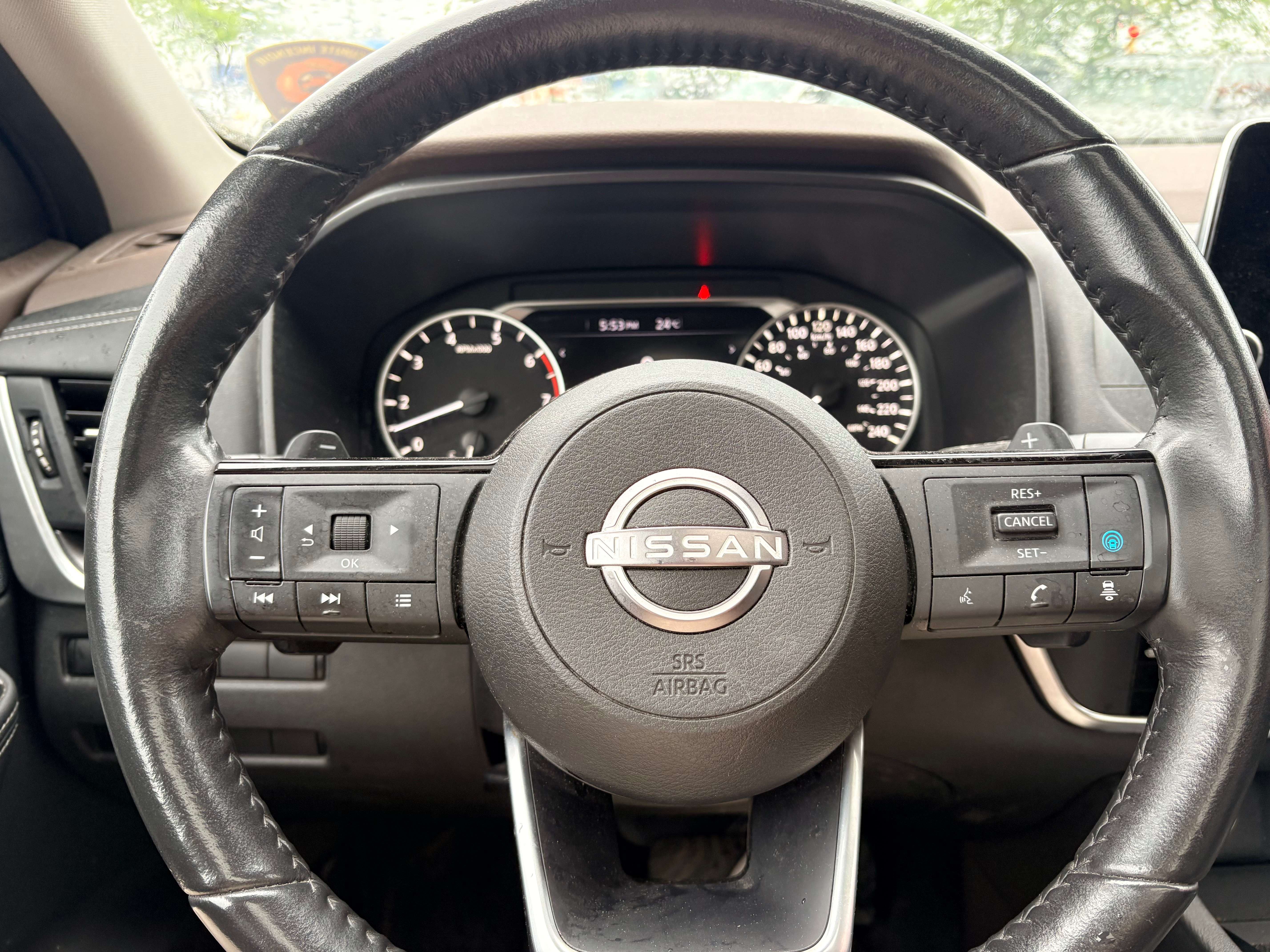 2023 Nissan Rogue SV Moonroof AWD Remote Start Back Up Camera photo 4