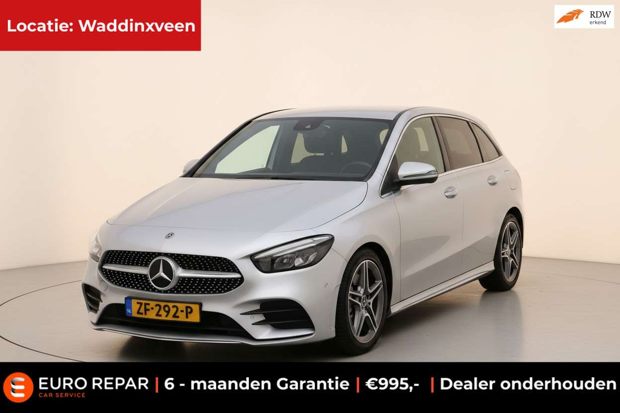Mercedes-Benz B 180