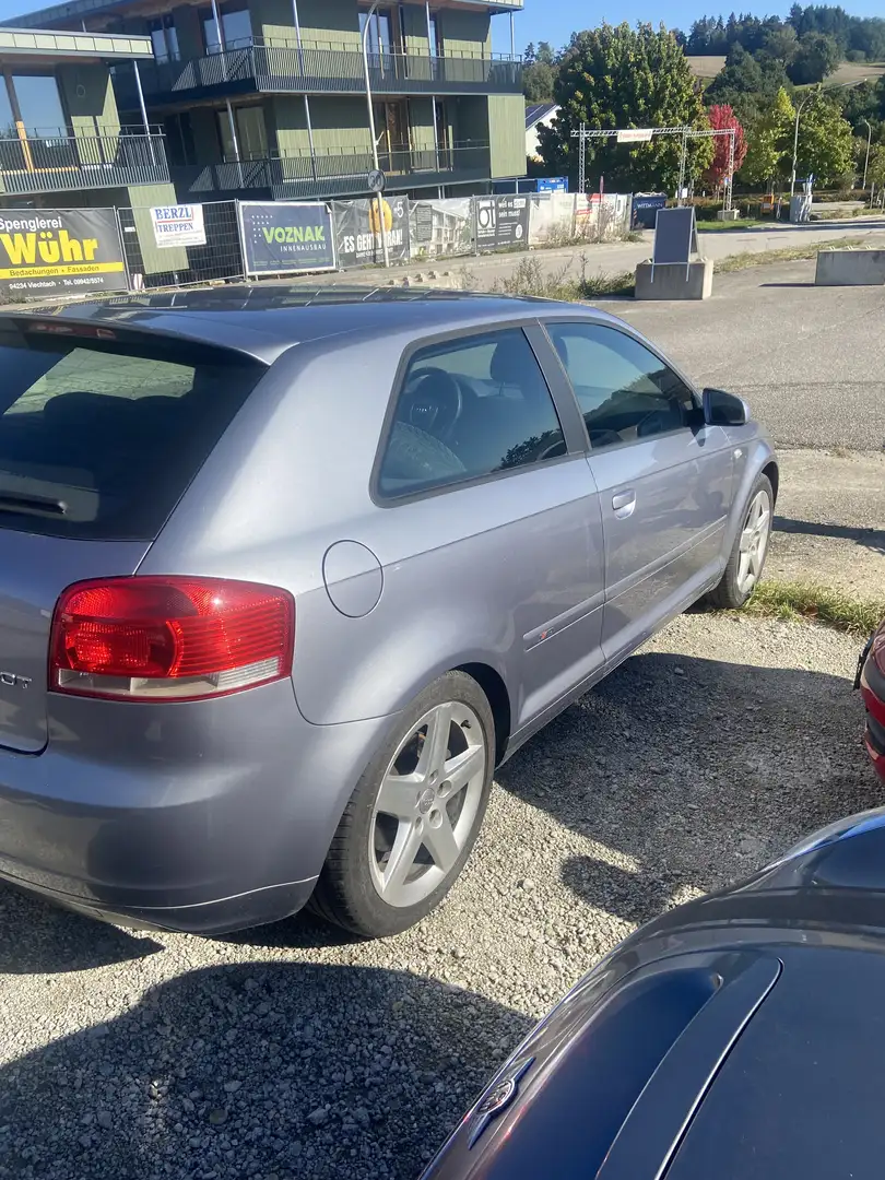 Audi A3 2.0 TFSI (DSG) S tronic Line Sportpaket plus - 2