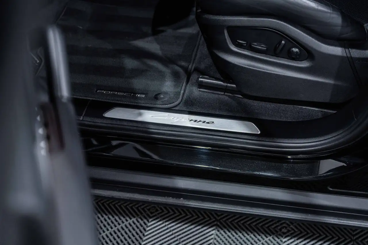 Porsche Cayenne Coupé Hybride Volleder/Soft Close/Head Up/Sportuitlaat/Matrix, миниатюра 27