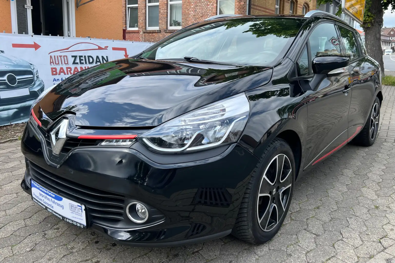 Renault Clio Grandtour TCe 90 Dynamique Noir - 1