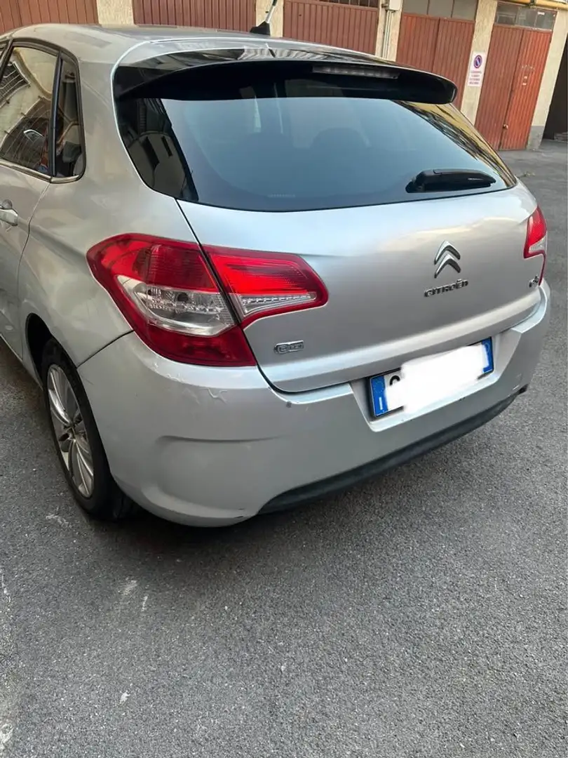 Citroen C4 C4 II 2010 1.6 e-hdi airdream Attraction 115cv Argento - 2