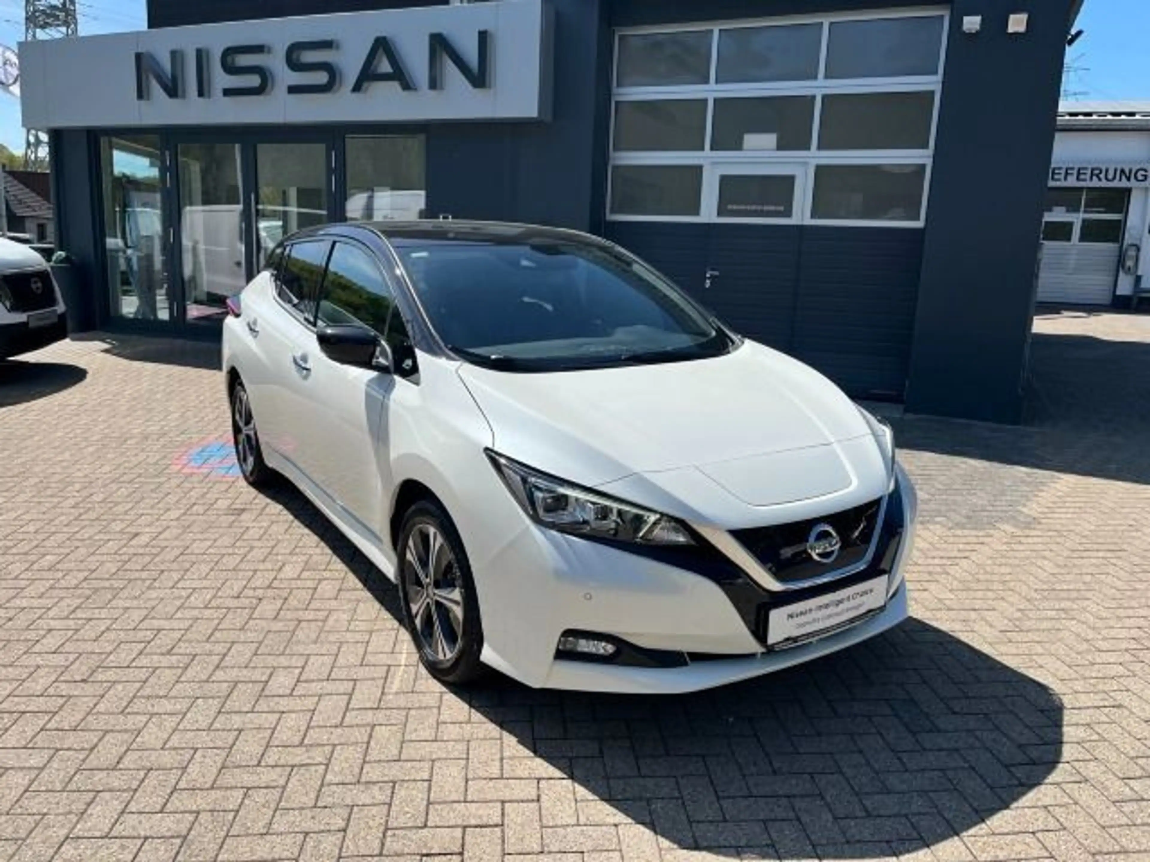 Nissan Leaf e+ 62 kWh Tekna Navi AVM BOSE Leder LED SH — photo 2
