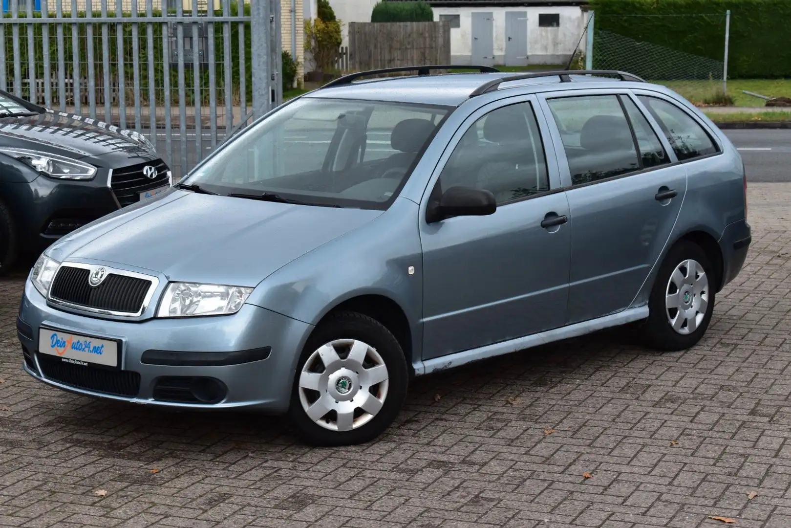 Skoda Fabia Combi Classic Klima|Active|8-fach bereift Grau - 1