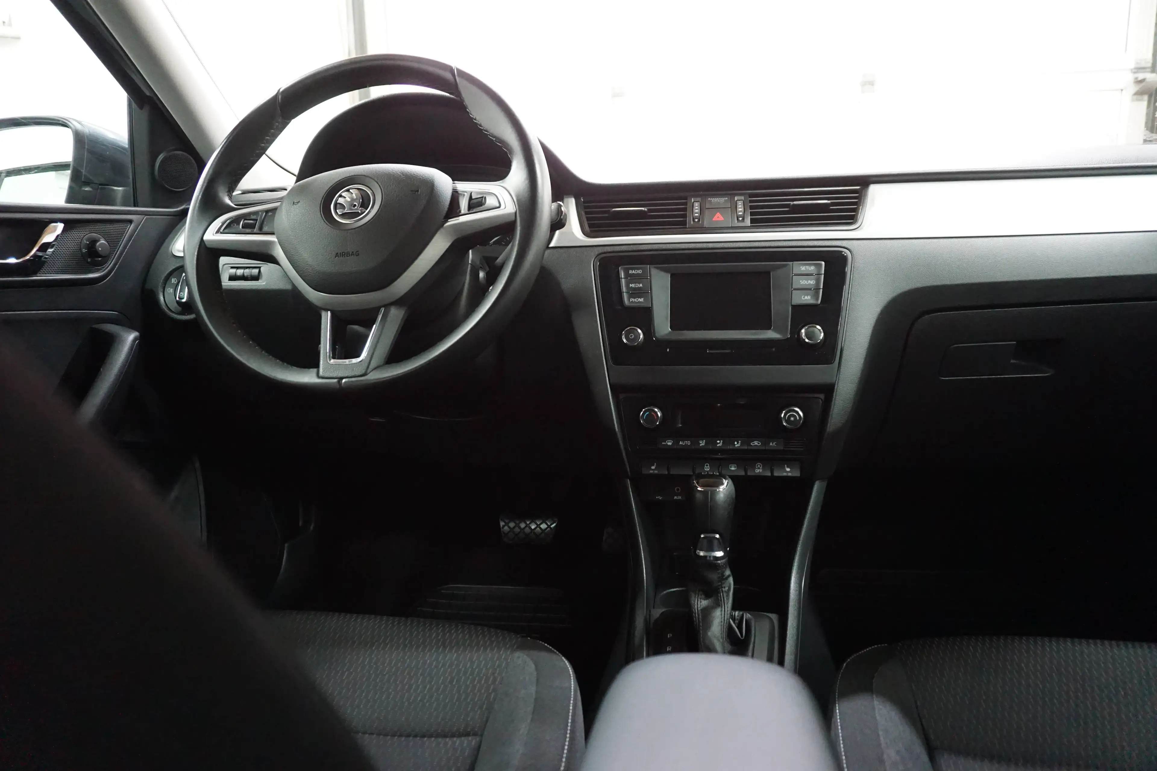 Skoda Rapid/Spaceback Ambition — photo 8