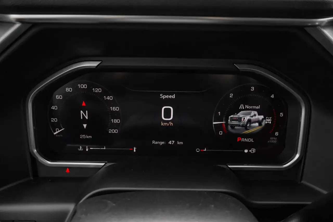GMC Sierra 3500HD снимка GMC Sierra 3500HD