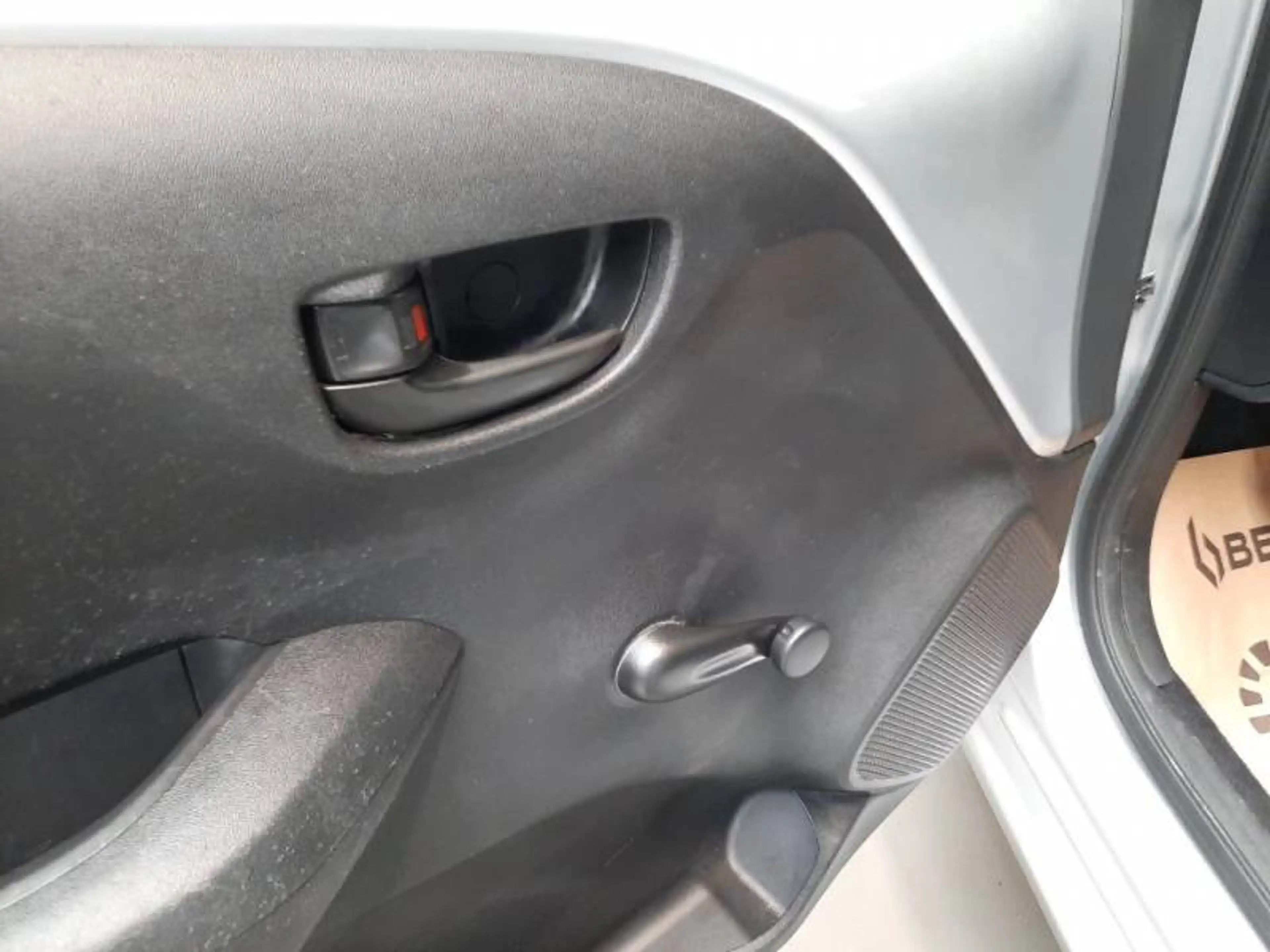 Peugeot 108 1 1.0 VTi 53kW S&S Evap Like — photo 12