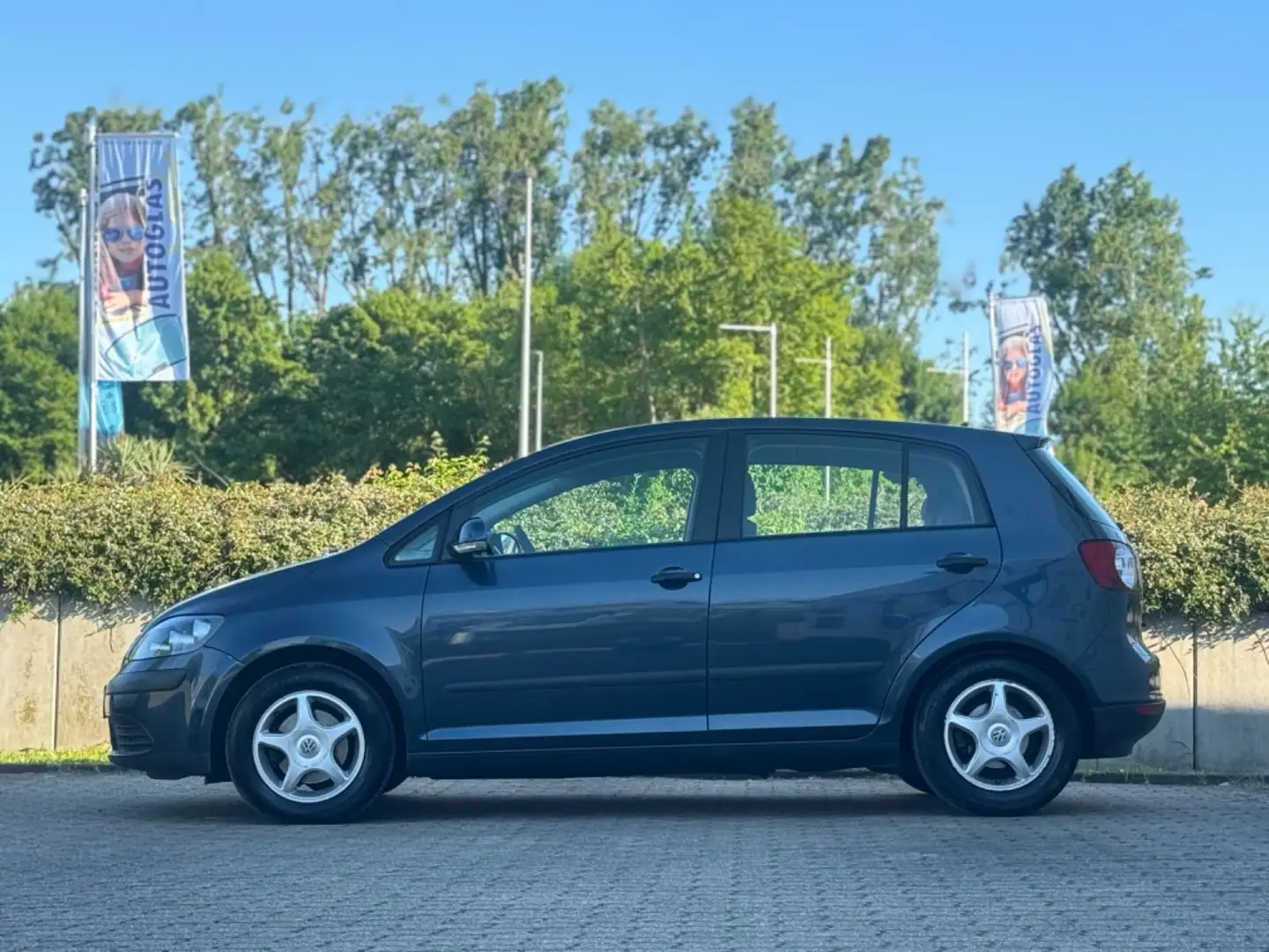 Volkswagen Golf Plus V Trendline*AUTOMA.*KLIMA*E-PAKET*TÜV* Azul - 2