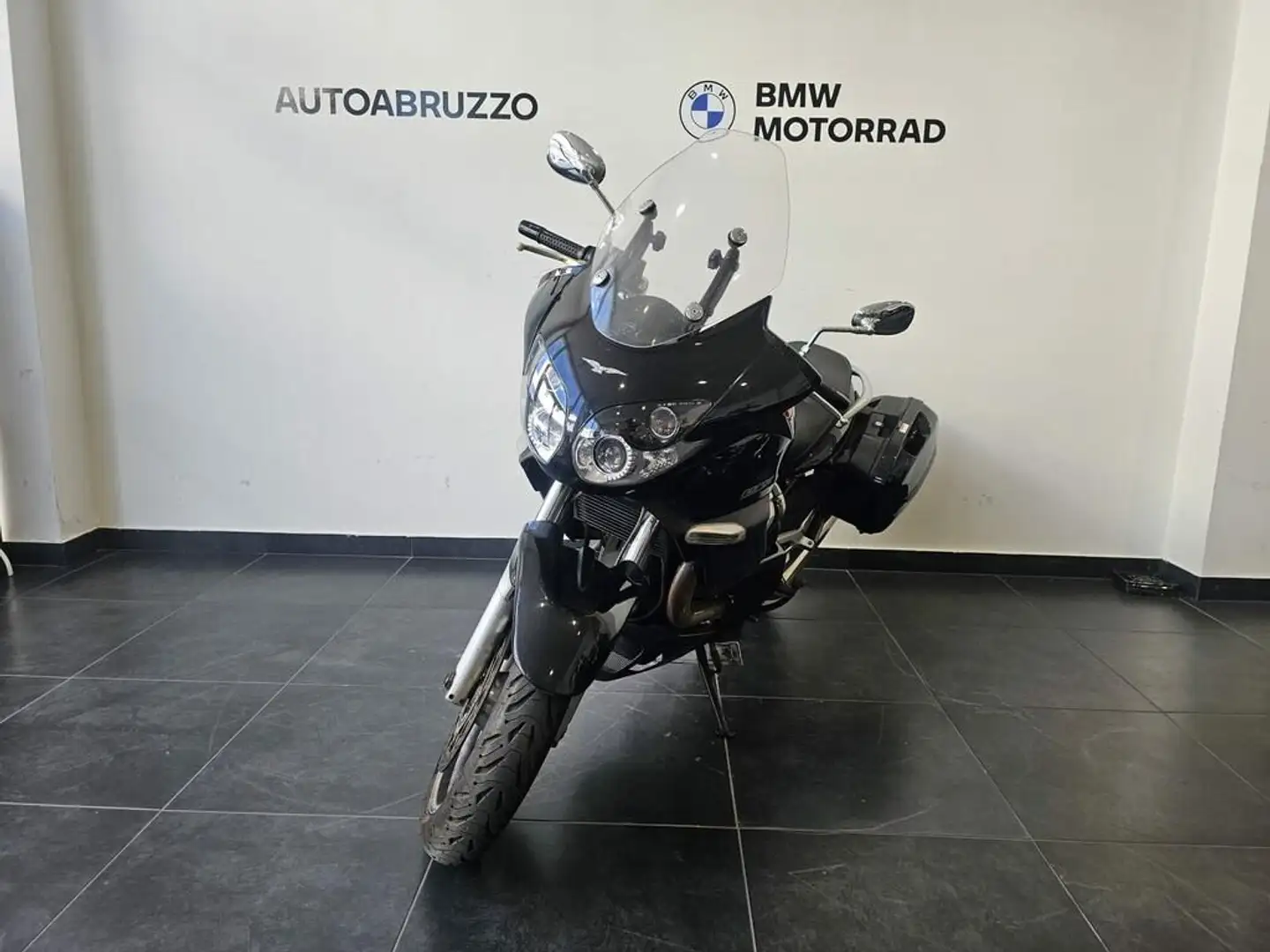 Moto Guzzi Norge 1200 GT - 2