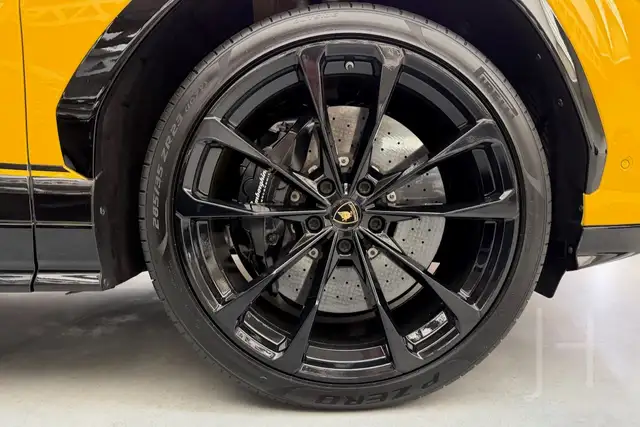 Lamborghini Urus Ansicht 14