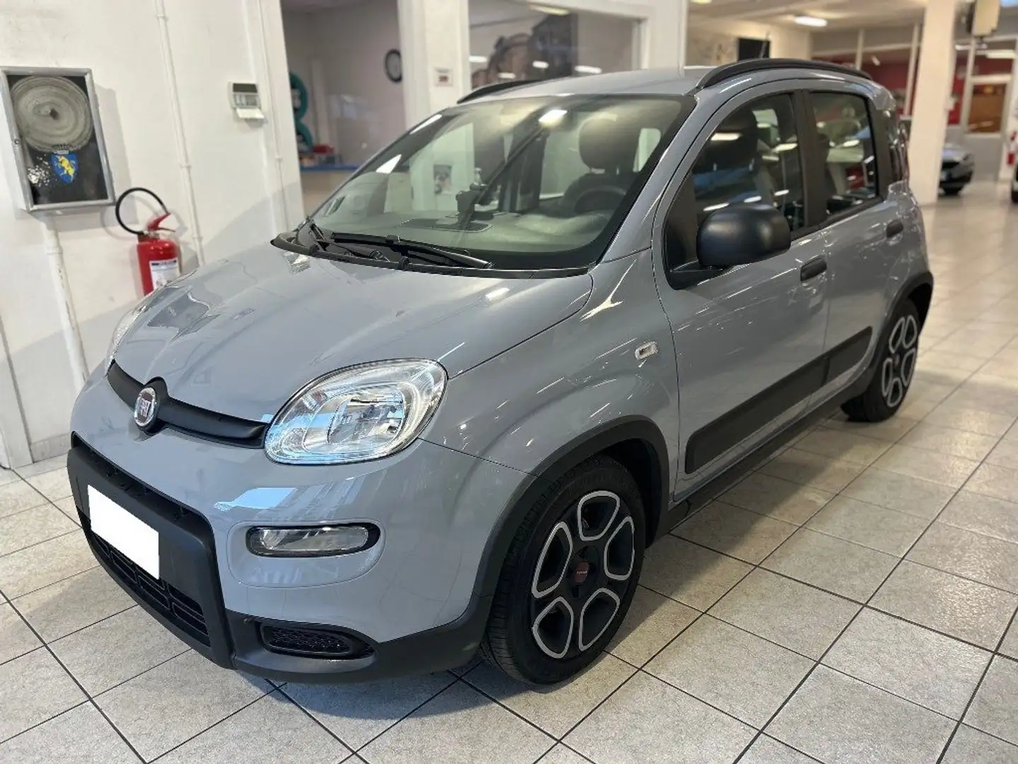 Fiat Panda 1.0 FireFly S&S Hybrid City Life Grau - 1