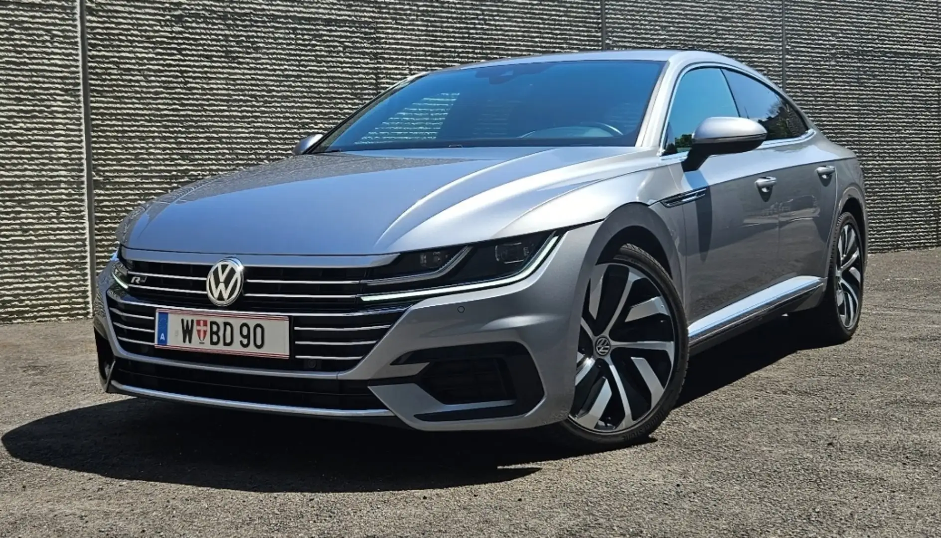 Volkswagen Arteon R-Line 2,0 TDI/Serviceheft/Massage/Großes Service Silber - 1