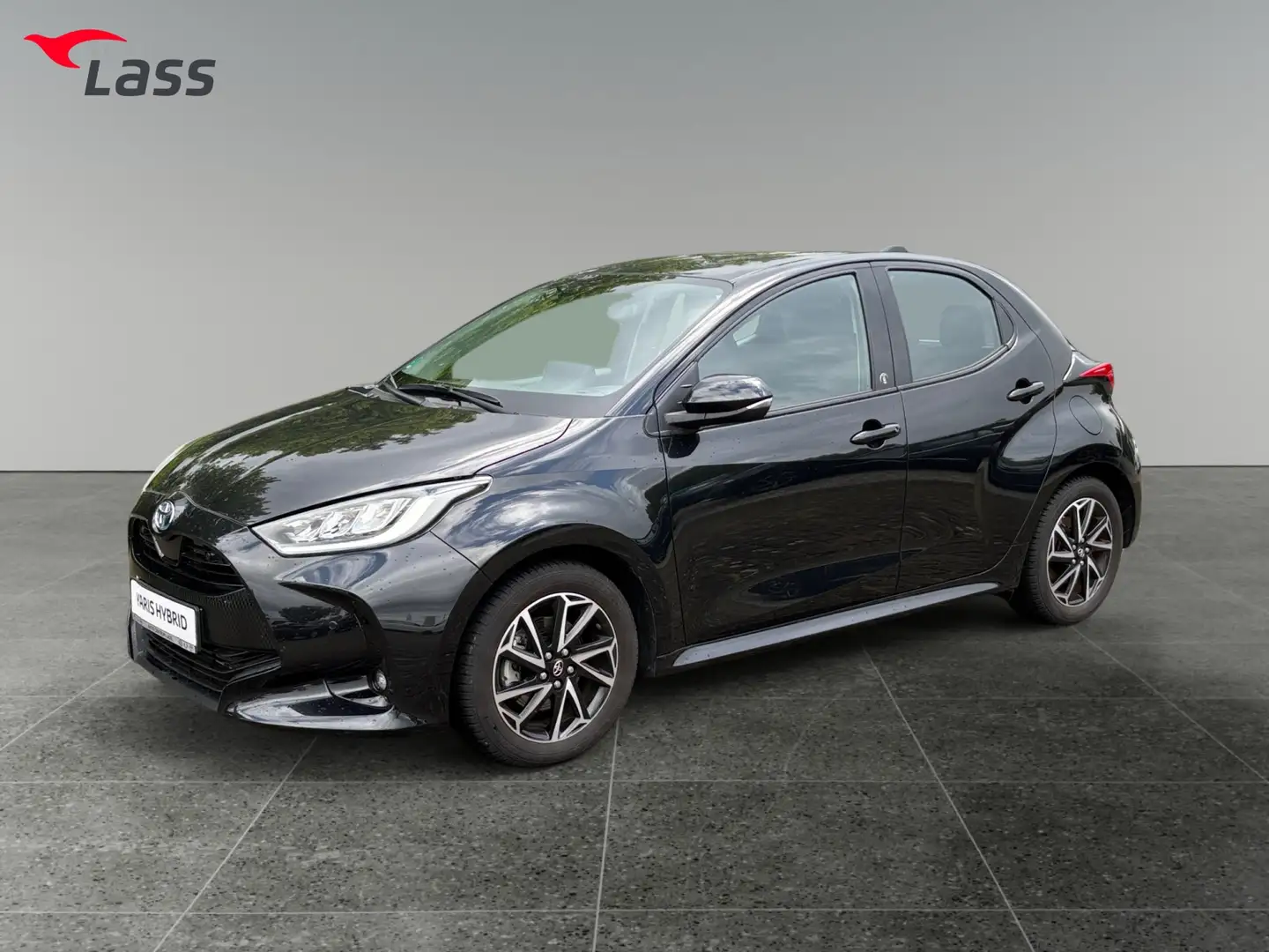 Toyota Yaris 1.5 Hybrid Navi Klimaaut Lane Apple GJR Černá - 2