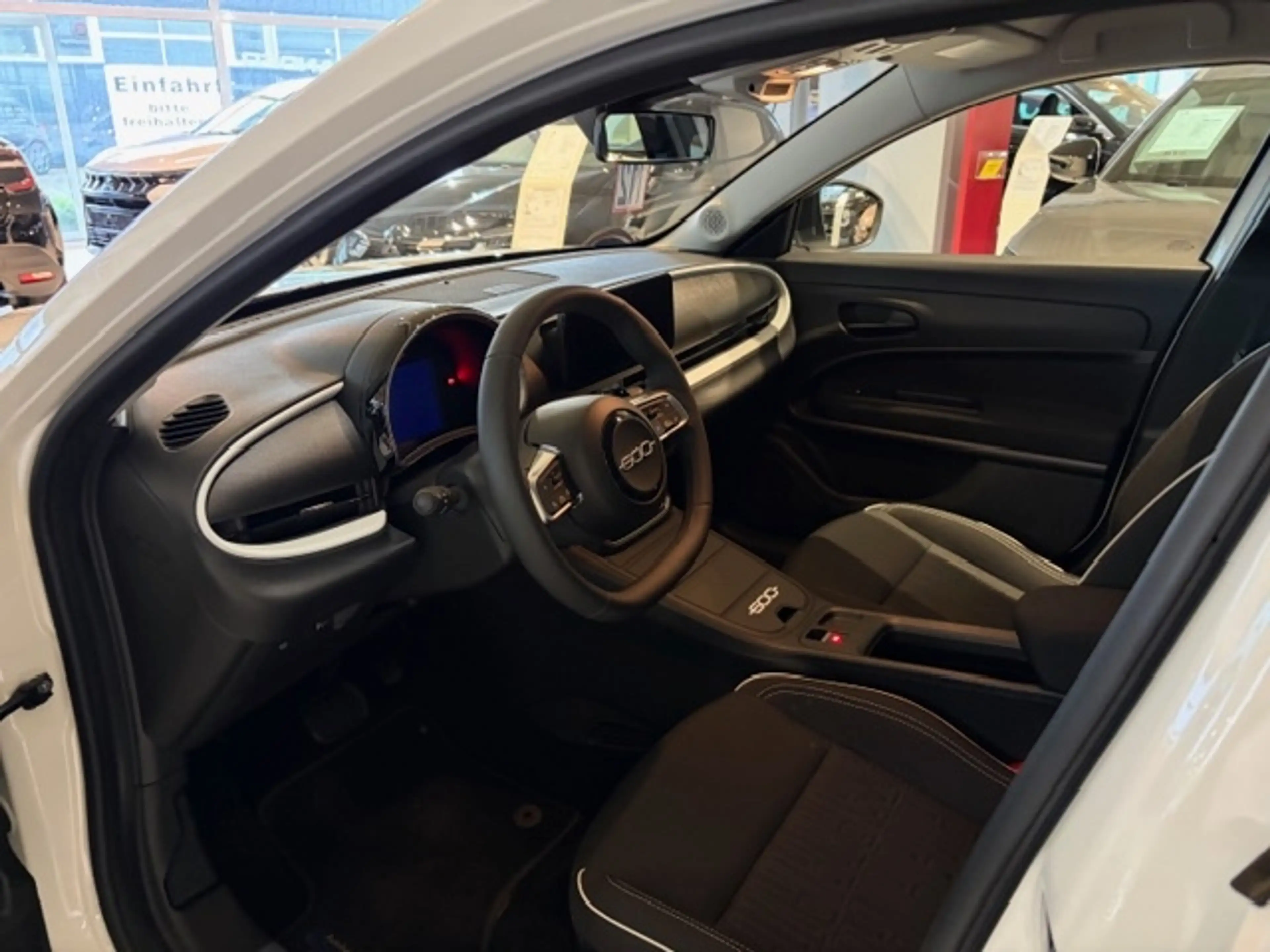 Fiat 600 Hybrid 125 - Jahre Edition — photo 14