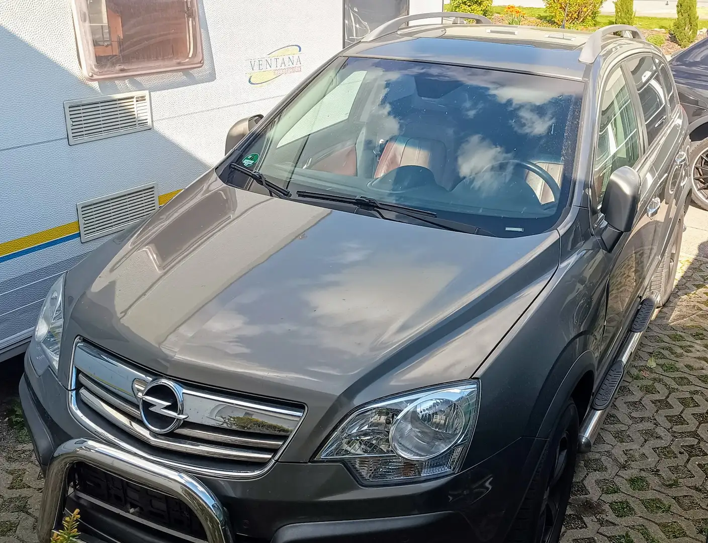 Opel Antara 3.2 V6 4x4 Cosmo Benzin/LPG Gas Grau - 2