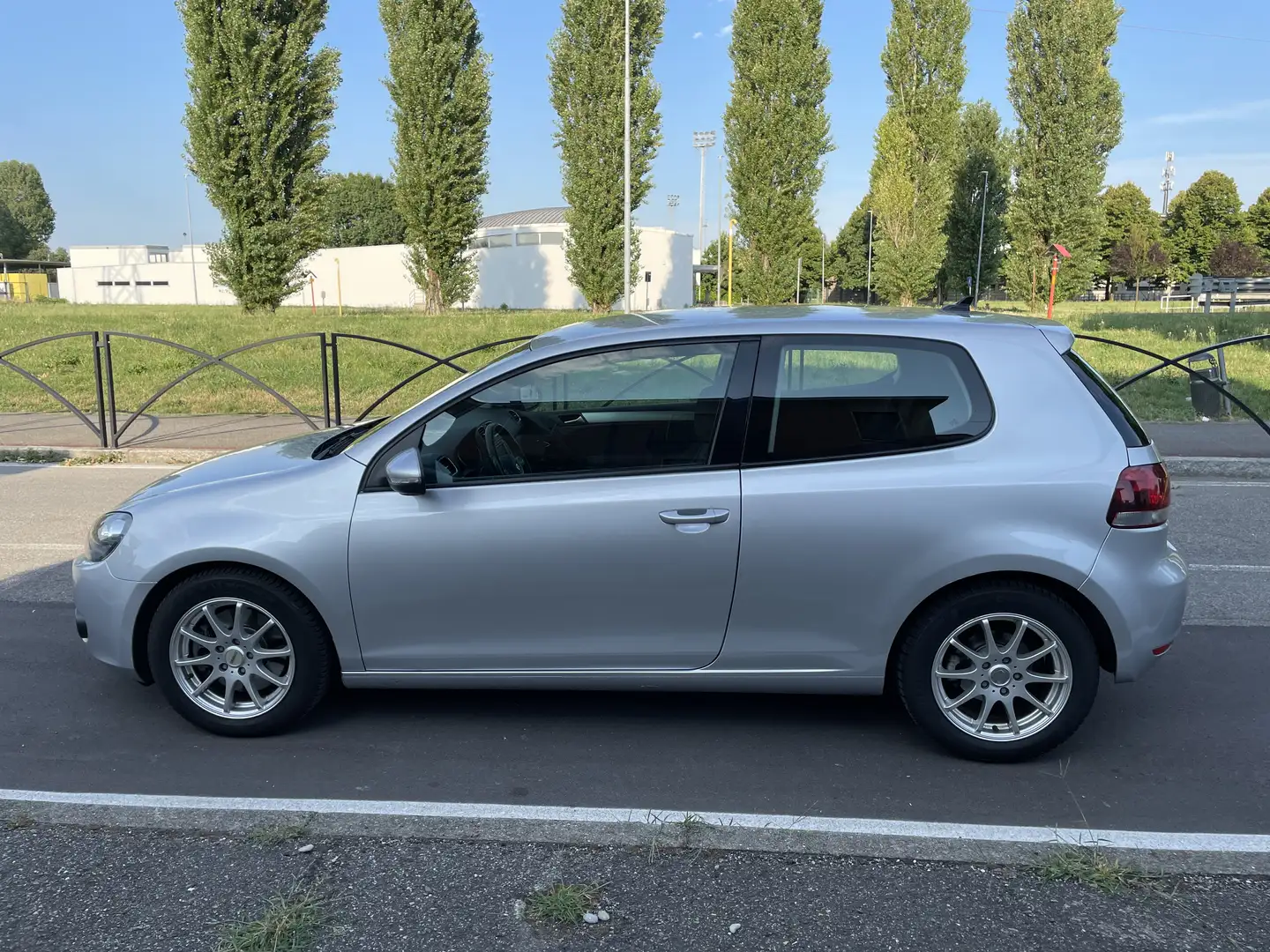 Volkswagen Golf NO EMAIL SOLO CHIAMATE Argintiu - 2