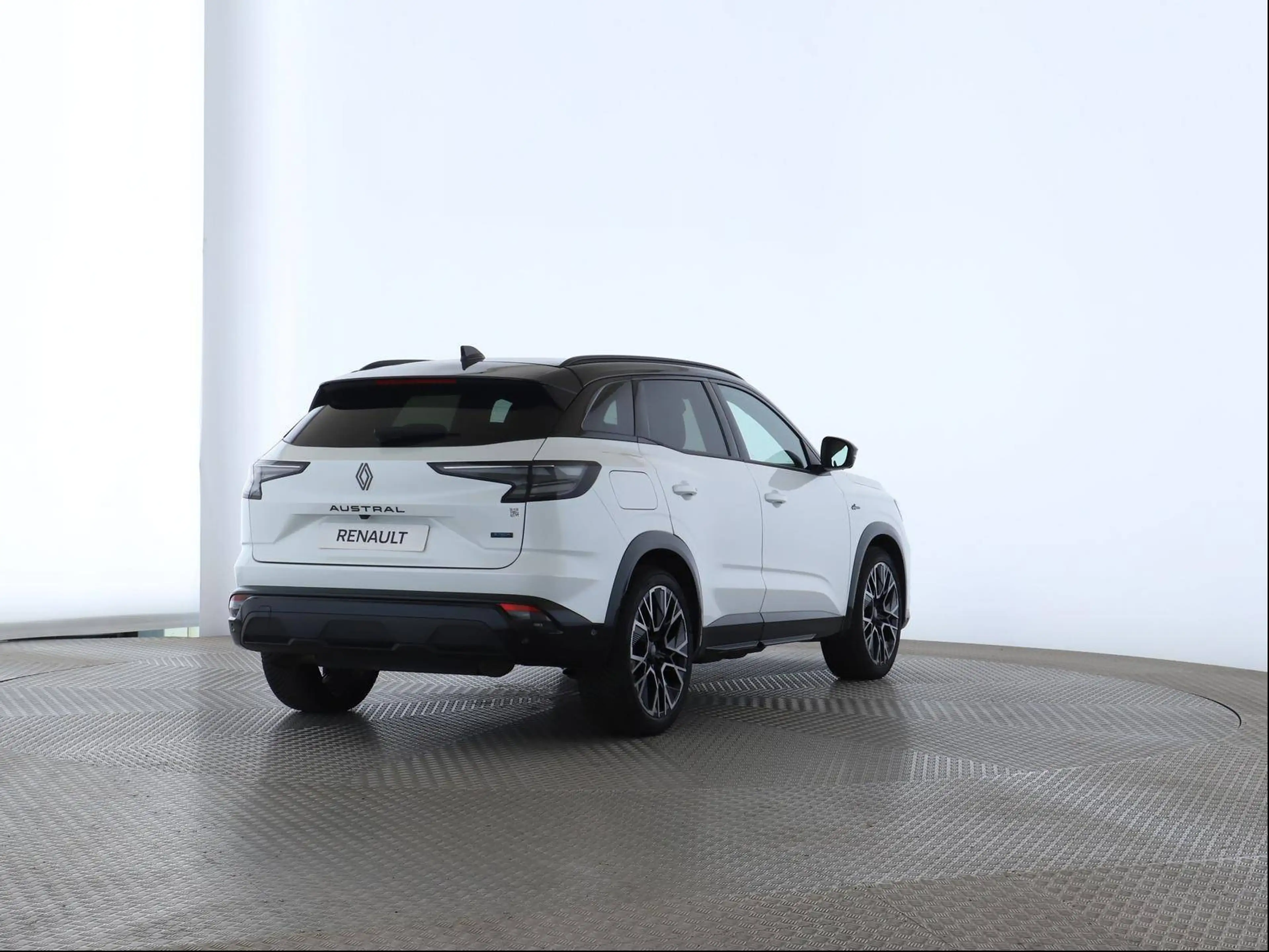 Renault Austral Esprit Alpine Full Hybrid 200 Harman/Kardon Solarbay — photo 15
