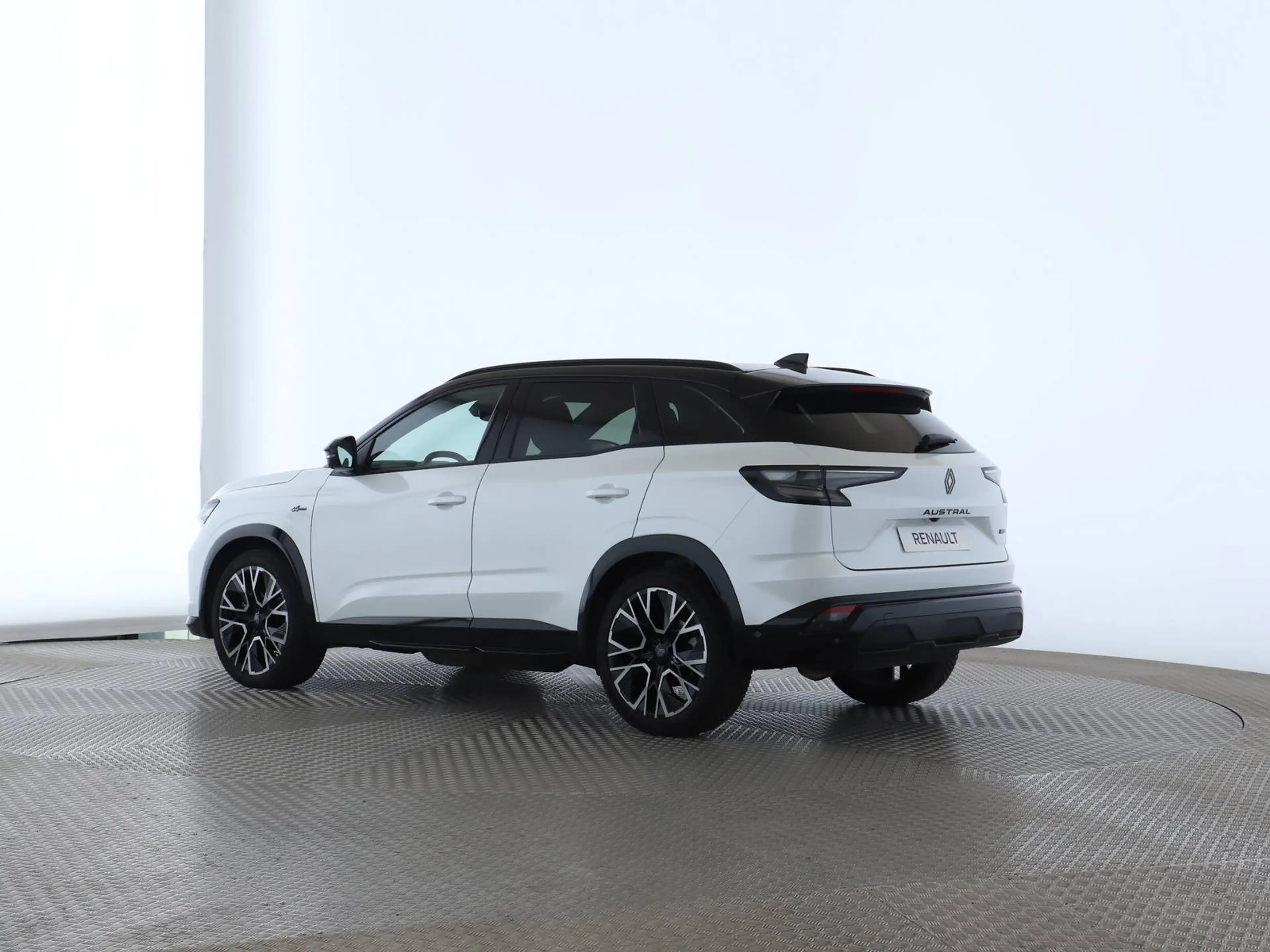 Renault Austral Esprit Alpine Full Hybrid 200 Harman/Kardon Solarbay — photo 13
