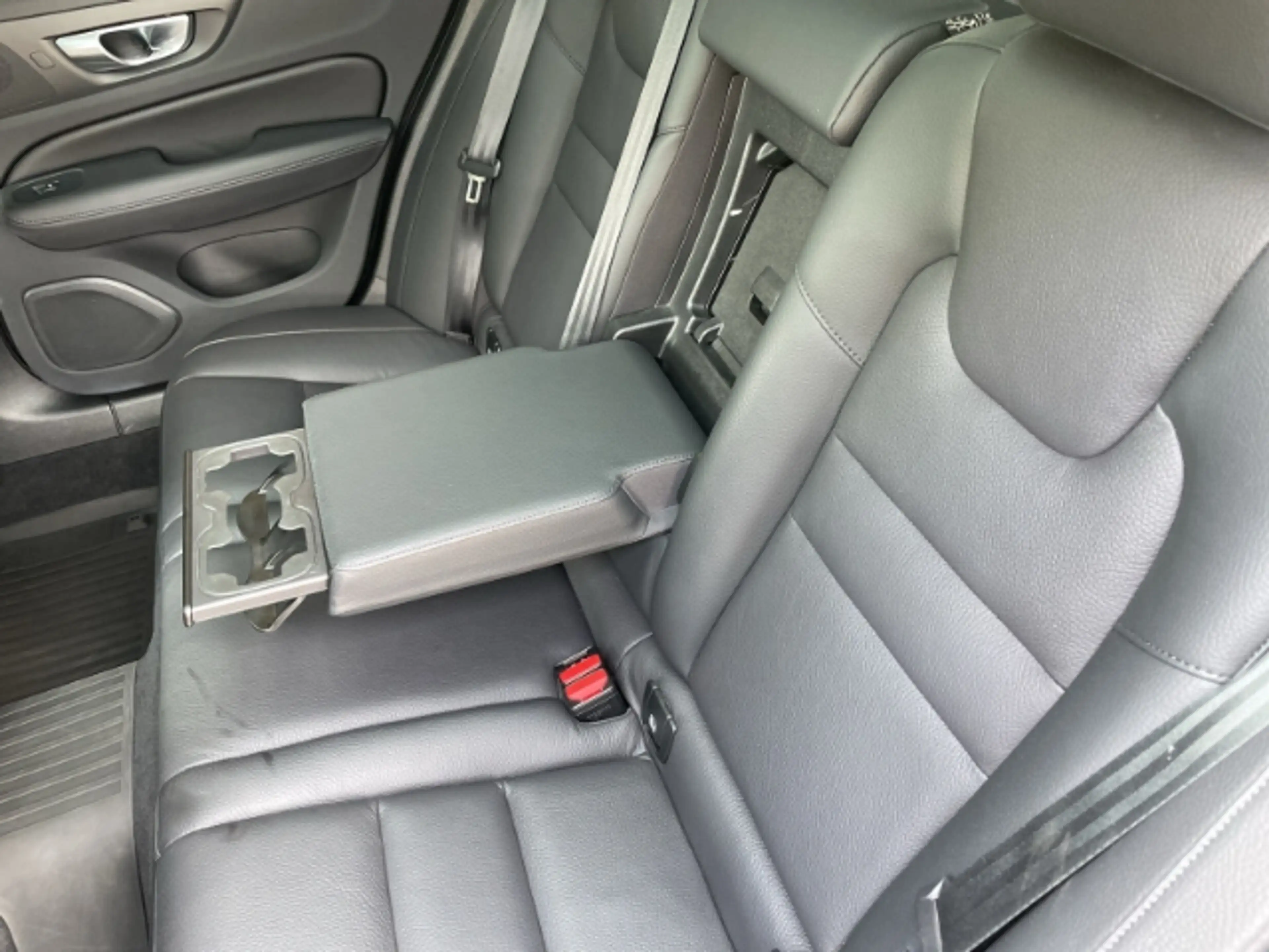 Volvo V60 Cross Country B5 AWD Ultimate Mild-Hybrid Autom. AHK, Rückfahrka — photo 9