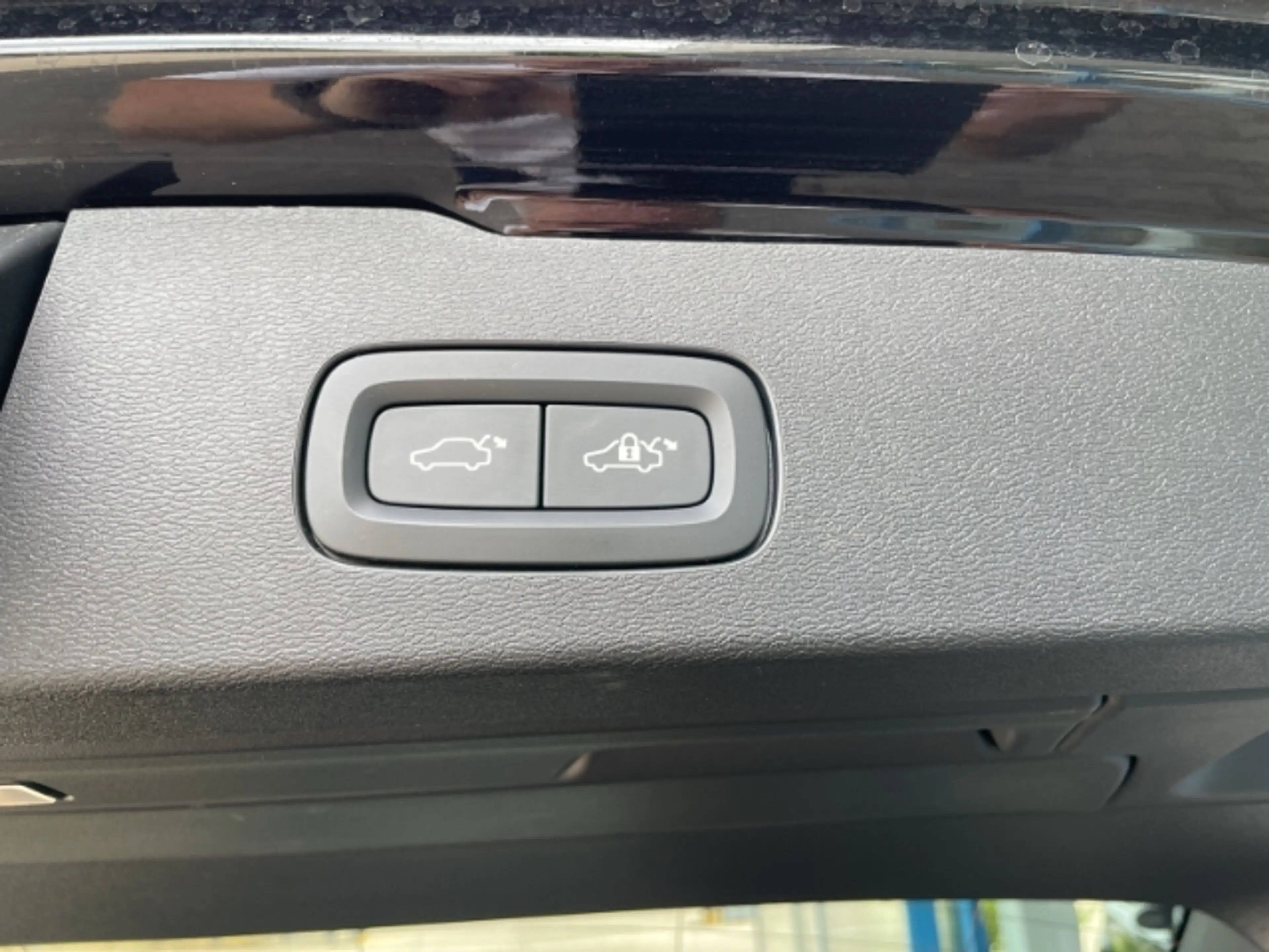 Volvo V60 Cross Country B5 AWD Ultimate Mild-Hybrid Autom. AHK, Rückfahrka — photo 7