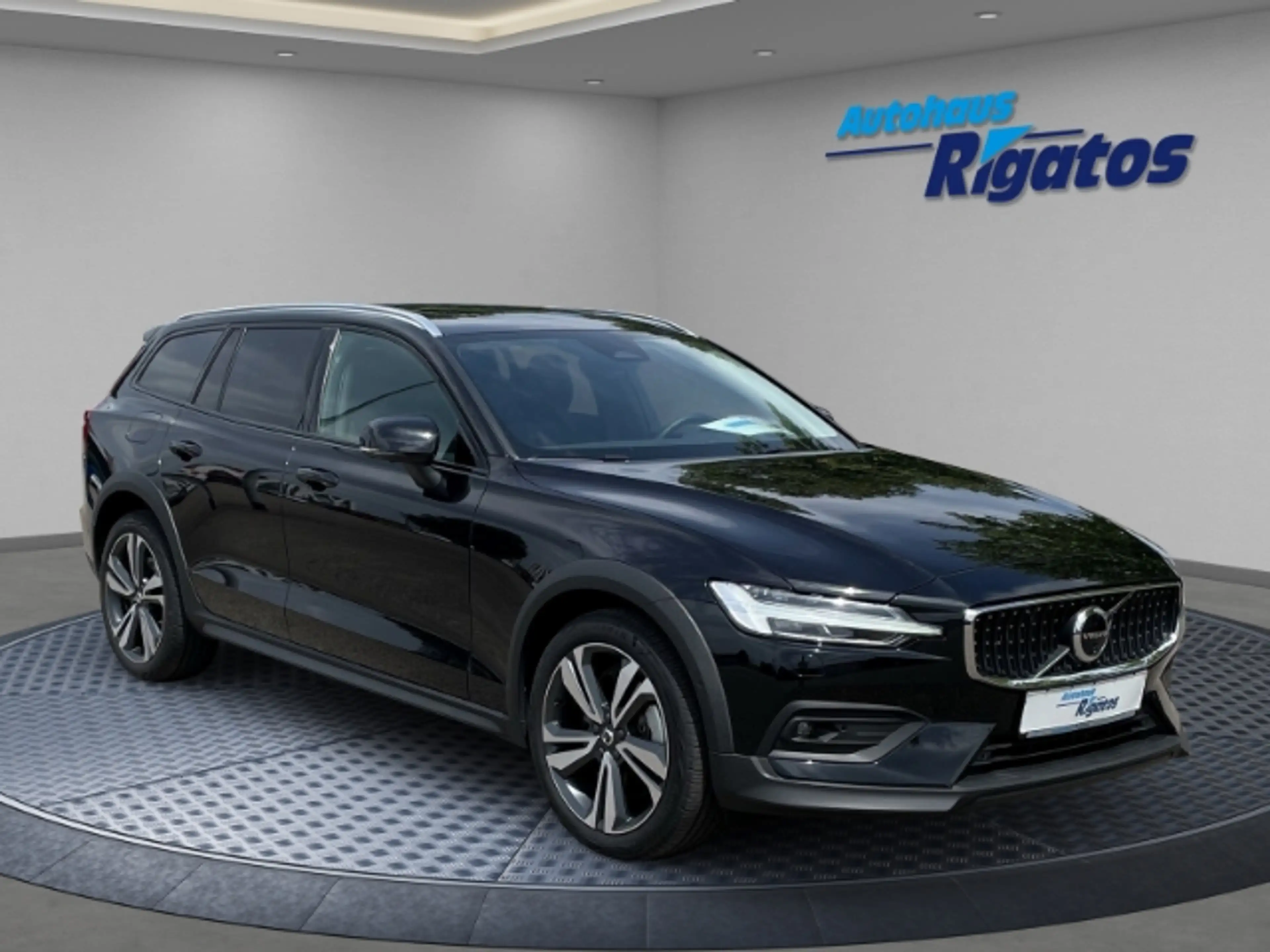 Volvo V60 Cross Country B5 AWD Ultimate Mild-Hybrid Autom. AHK, Rückfahrka