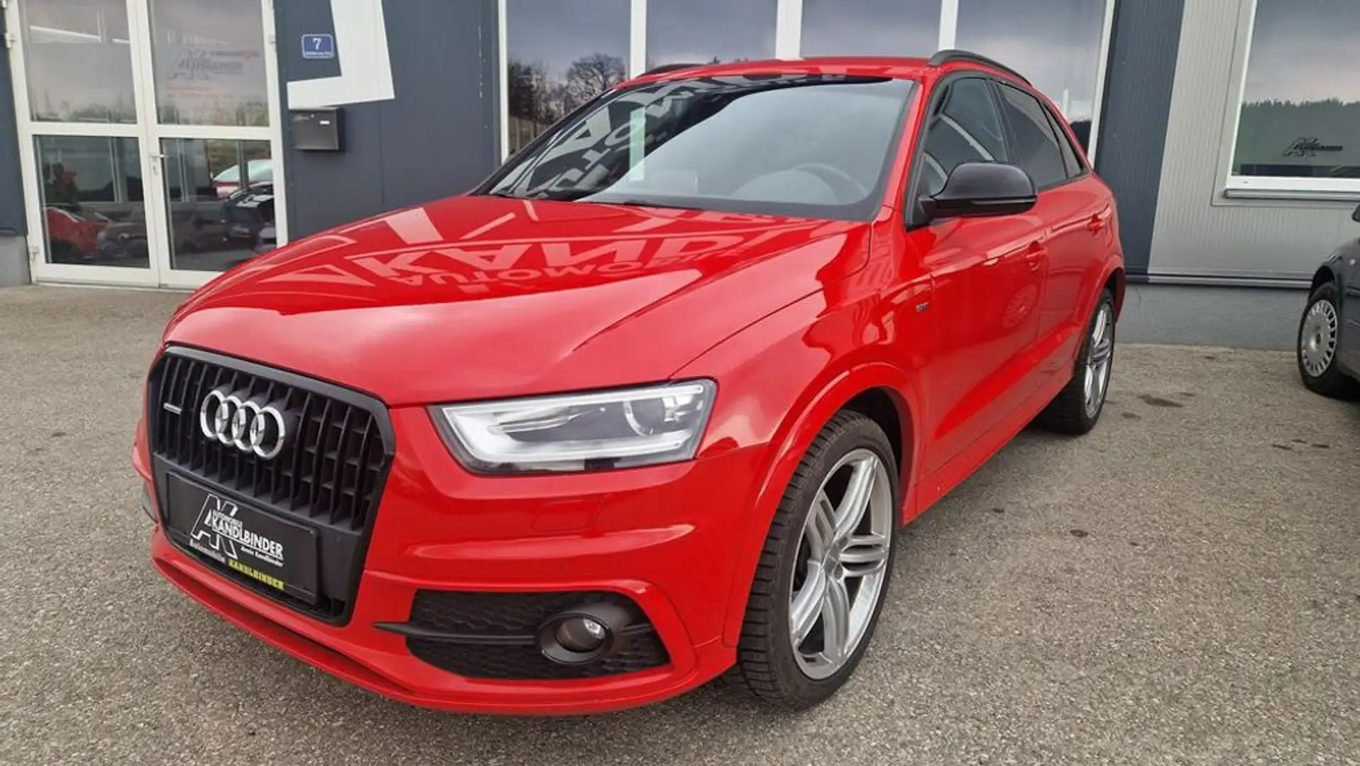 Audi Q3 2.0 TDI Quattro S-Line S-Tronic Rouge - 1