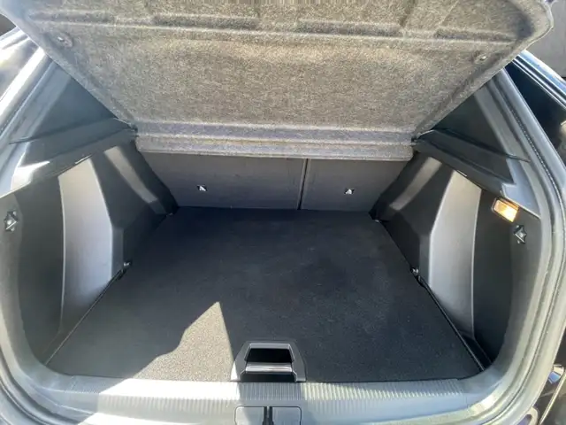 Peugeot 2008 view 7