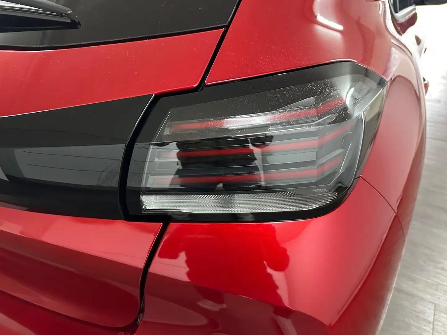 Peugeot 208 Allure 1.2 PT 100 Sitzheizung+CARplay+PDC vor+hi Rot - 2