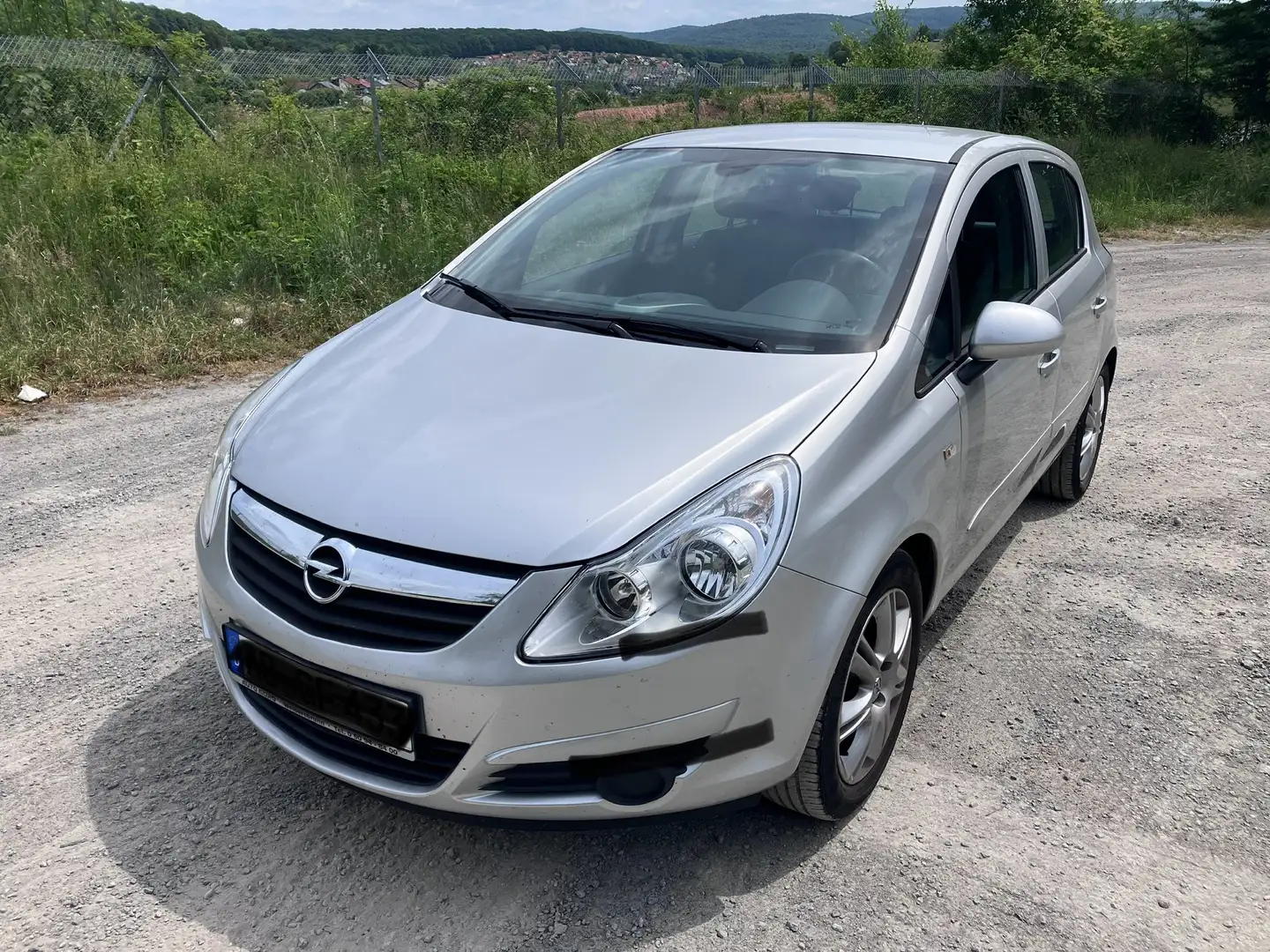 Opel Corsa Silber - 1