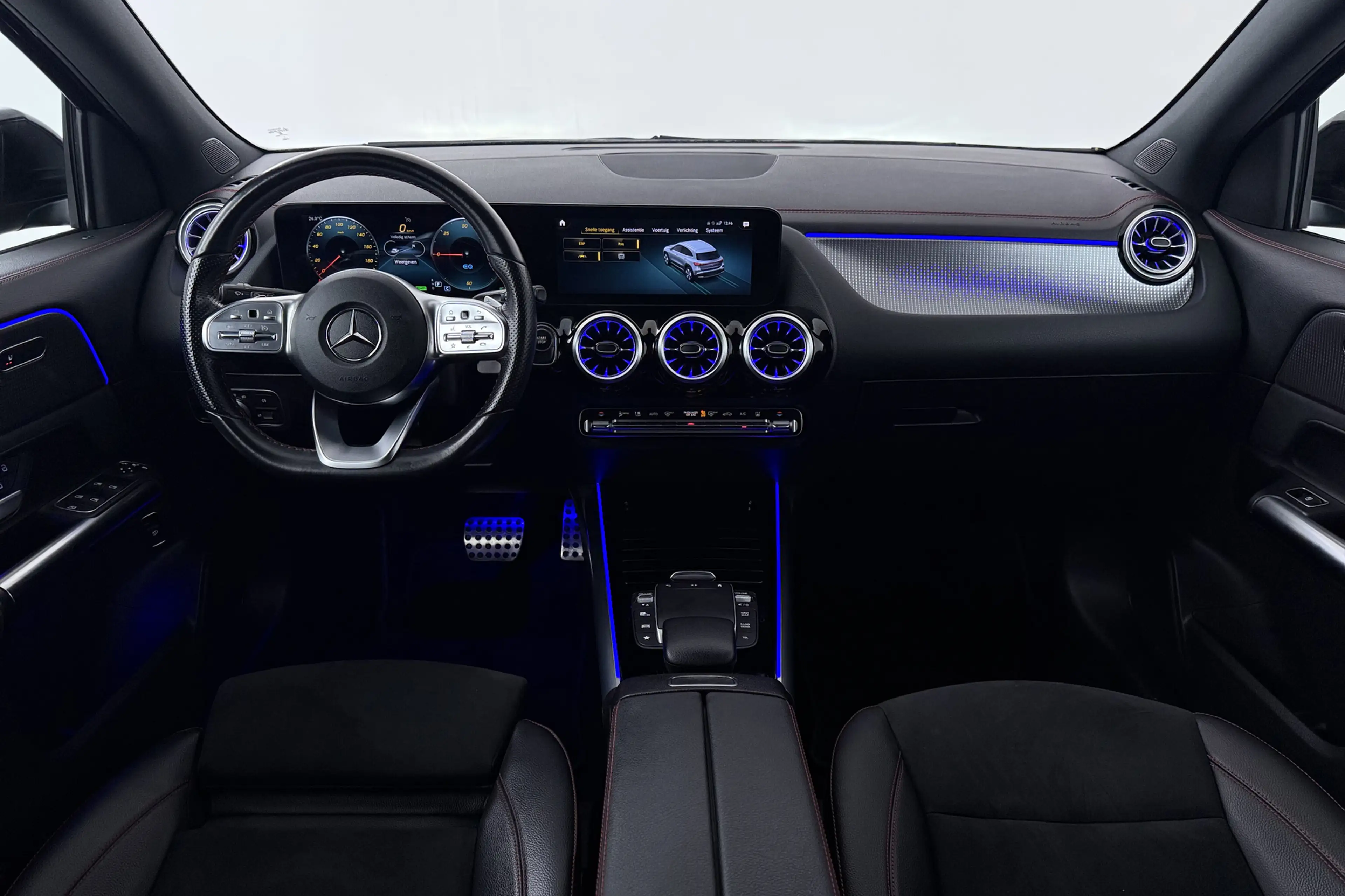Mercedes-Benz EQA 250 Business Solution AMG 67 kWh (SFEERVERLICHTING, ST — photo 3