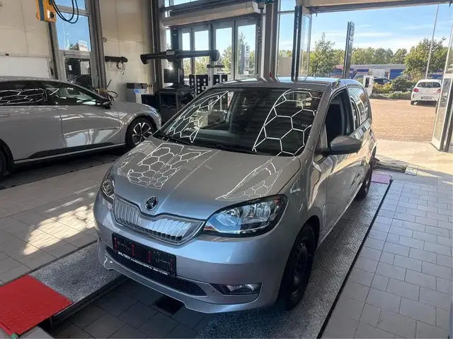 Skoda Citigo e iV Best of*PDC*SHZ*KLIMAAUTOMATIK*16"*