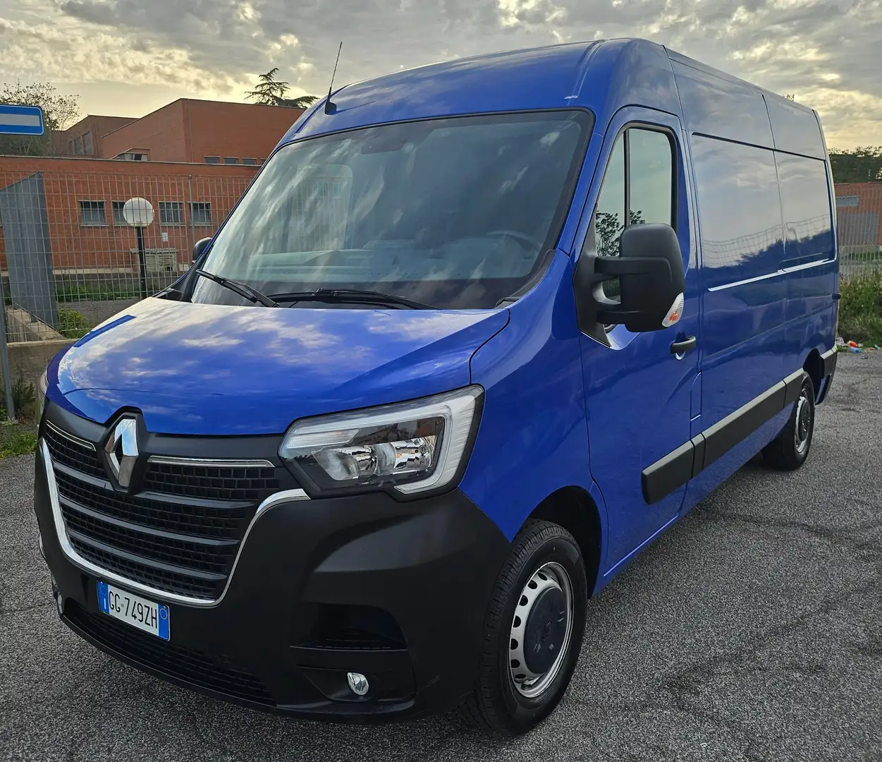 Renault Master MASTER T35 2.3dci cv135 L2-H2 ICE Bleu - 1