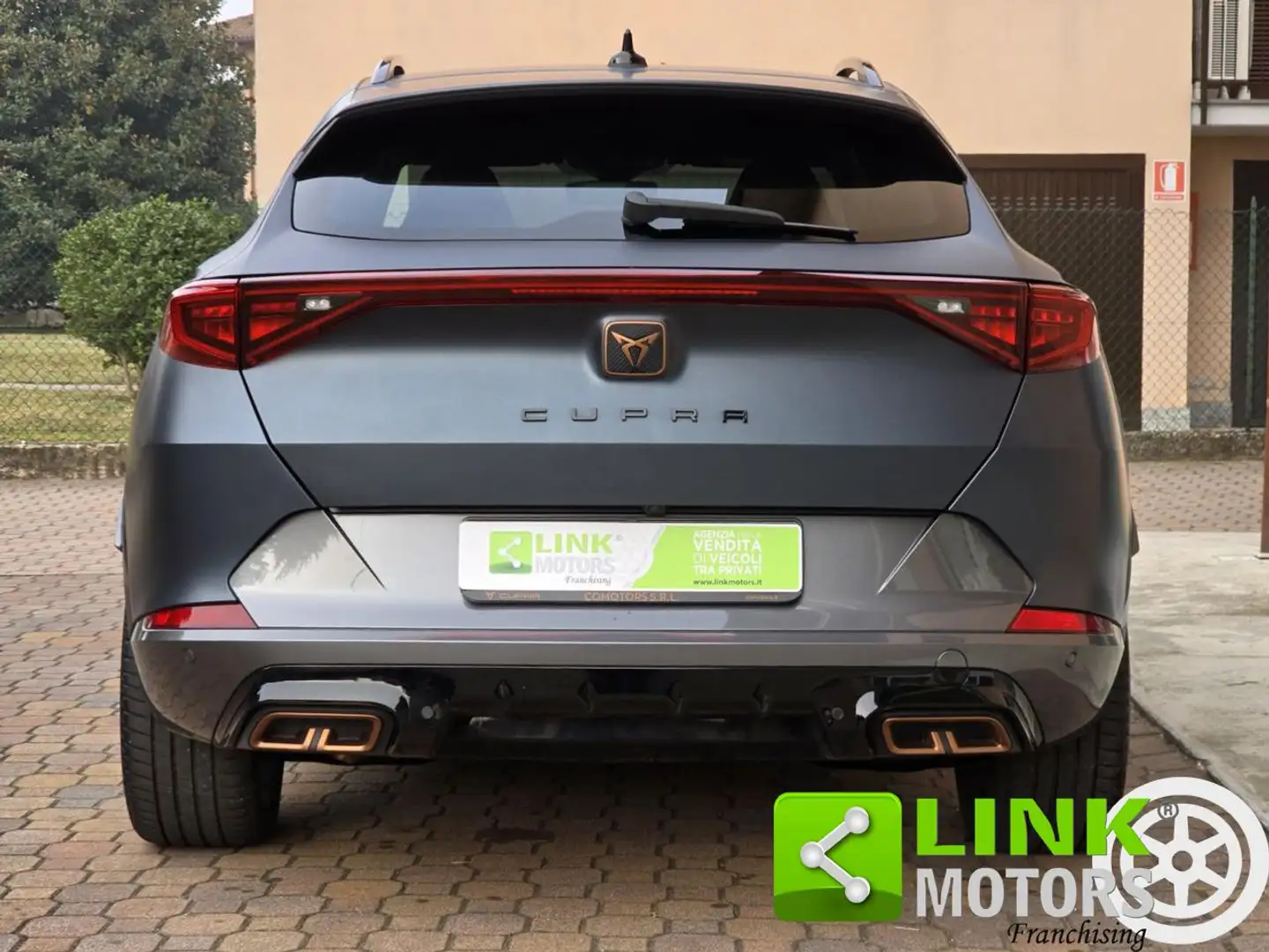 CUPRA Formentor 1.4 TSI  e-Hybrid 245CV VZ DSG Gris - 2