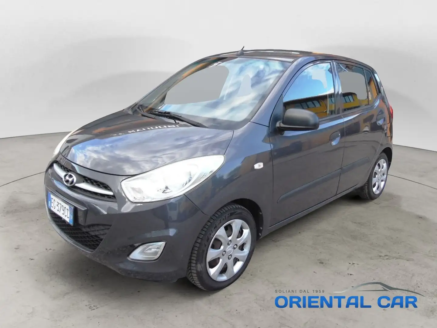 Hyundai i10 i10 1.1 12V Comfort MOLTO BELLA TAGLIANDATA Grigio - 1