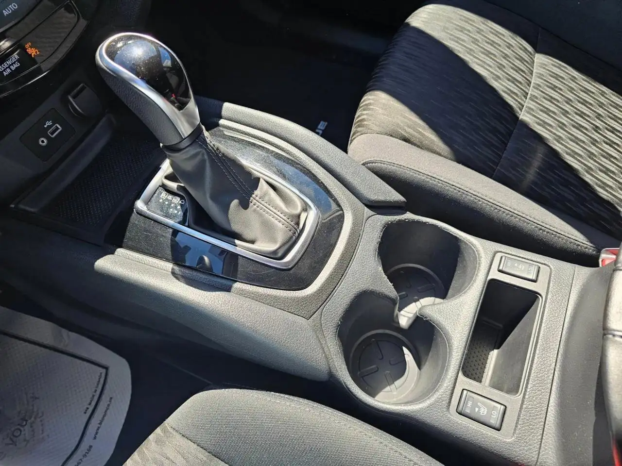 Nissan Rogue photo Nissan Rogue